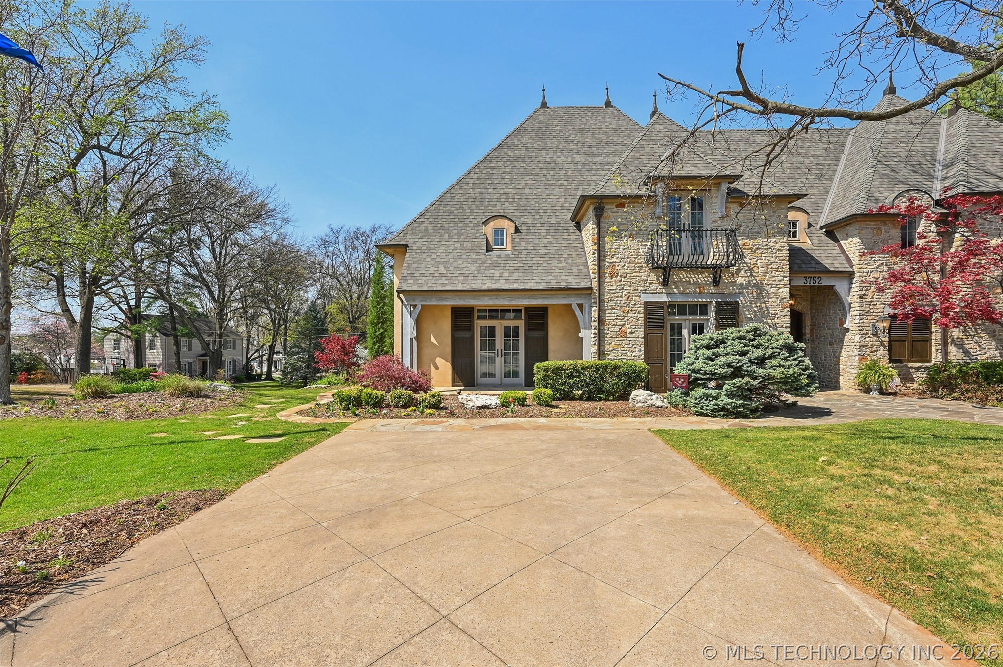 3752 S Xanthus Avenue Tulsa OK 74105