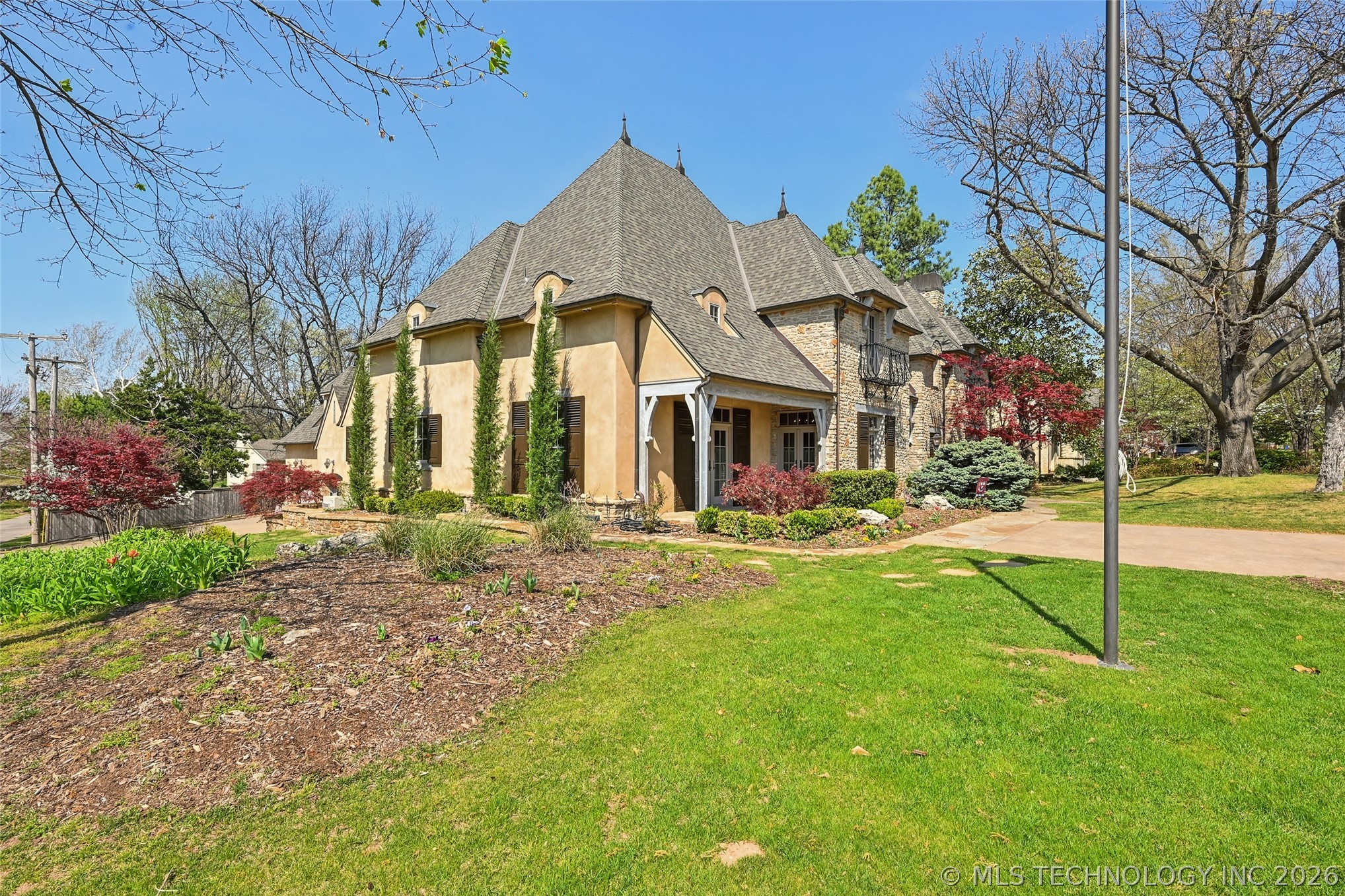 3752 S Xanthus Avenue Tulsa OK 74105