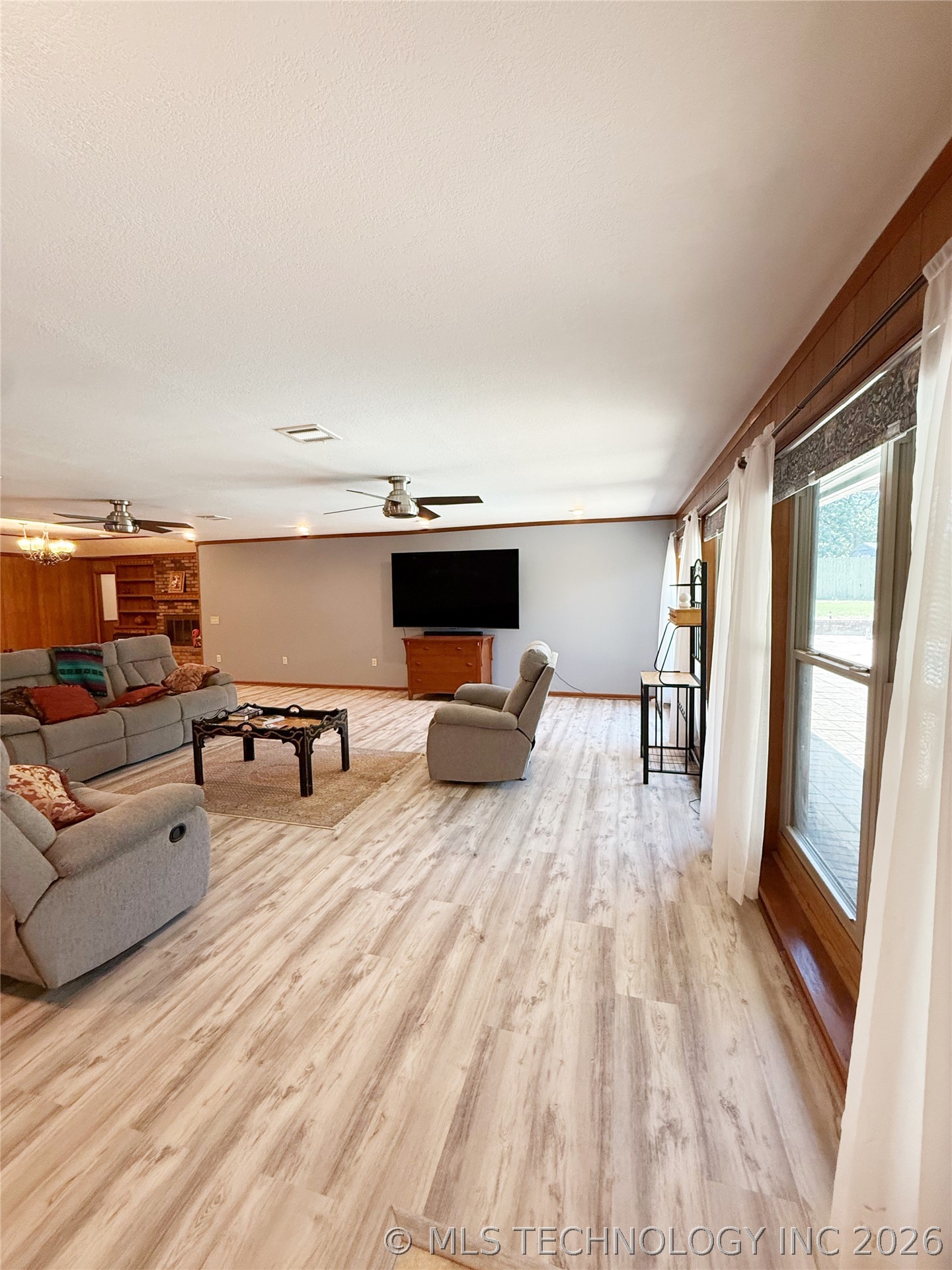 1311 Hillcrest Drive Henryetta OK 74437