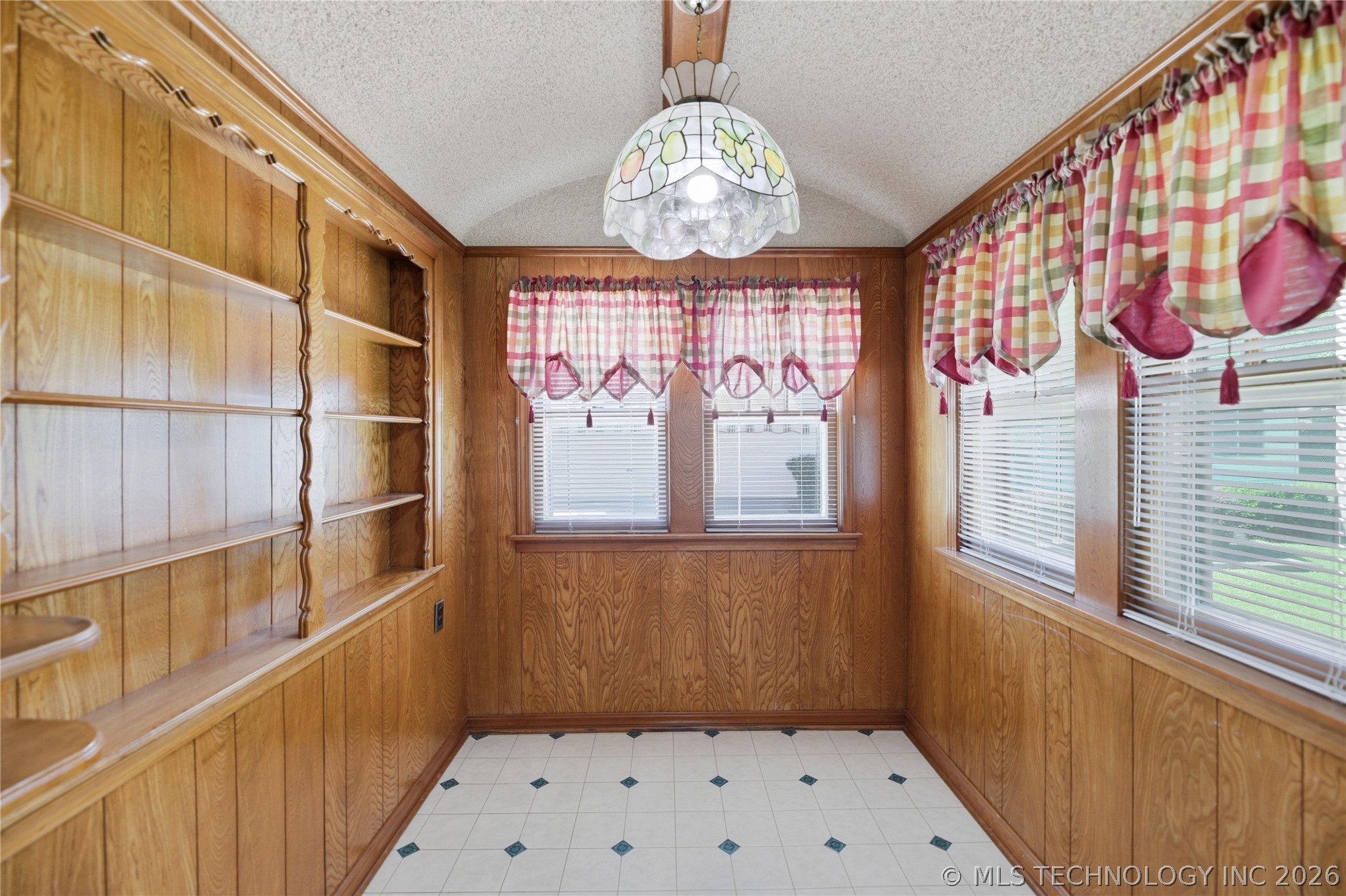 1348 E Mckinley Avenue Sapulpa OK 74066