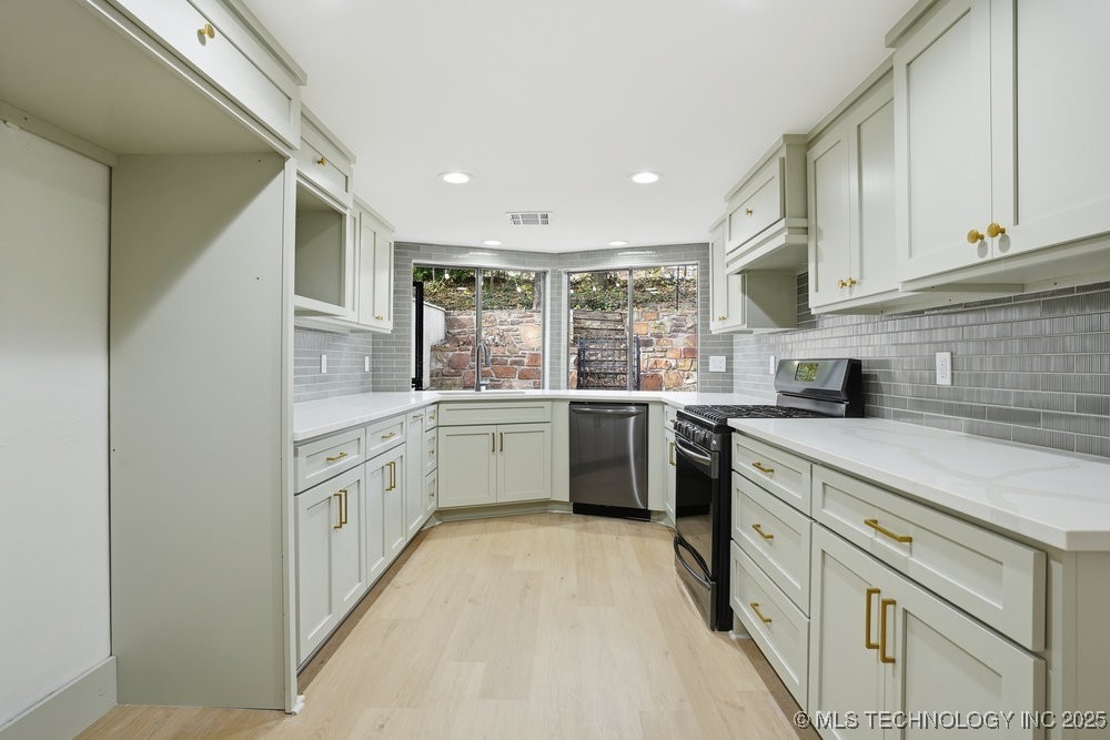 10162 S Marion Avenue Tulsa OK 74137