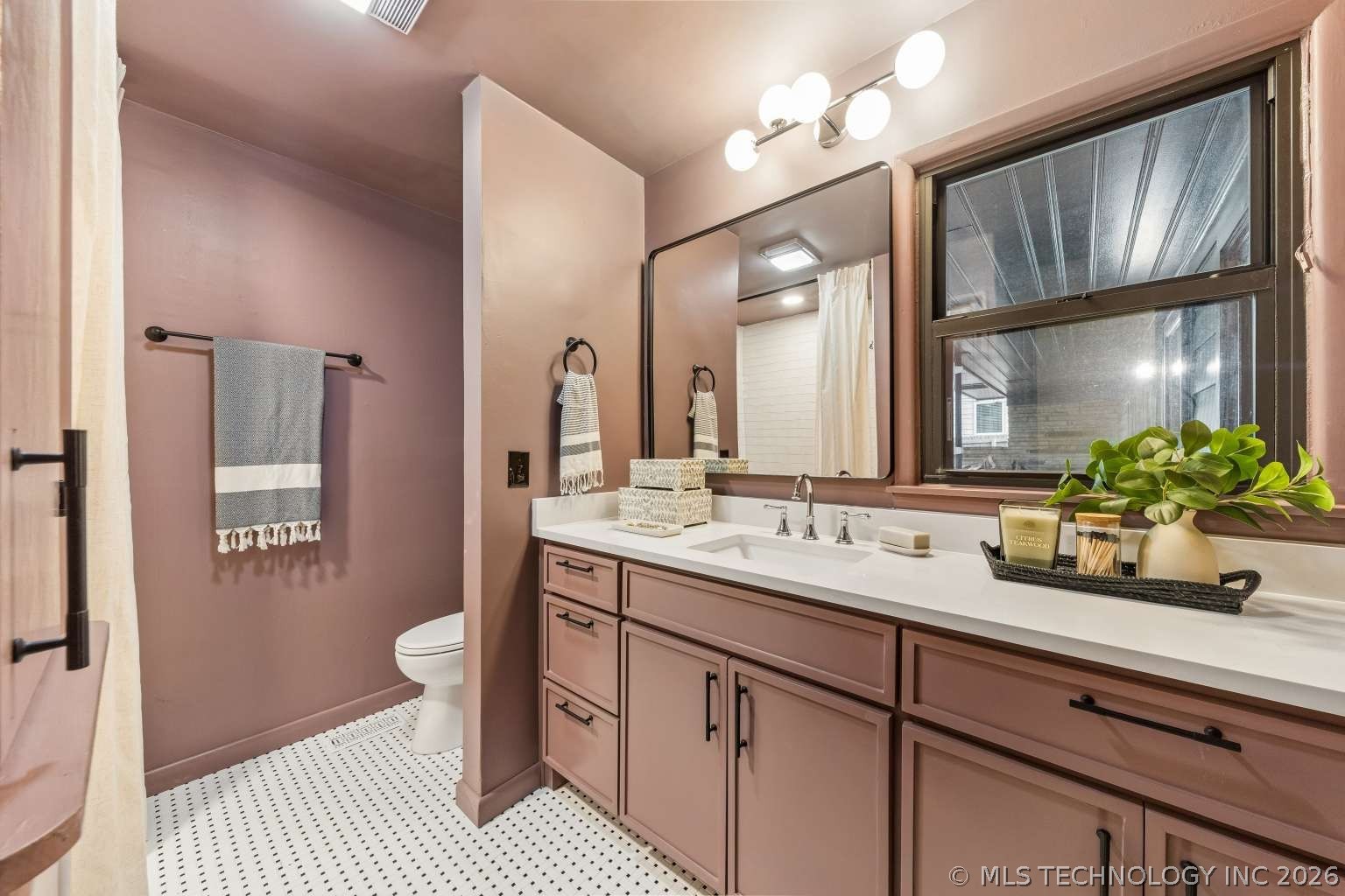 3572 S Toledo Place Tulsa OK 74135