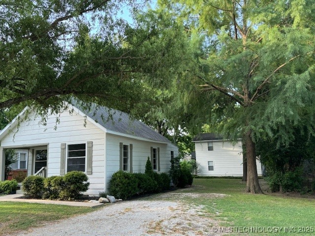 821 E 7th Ada OK 74820