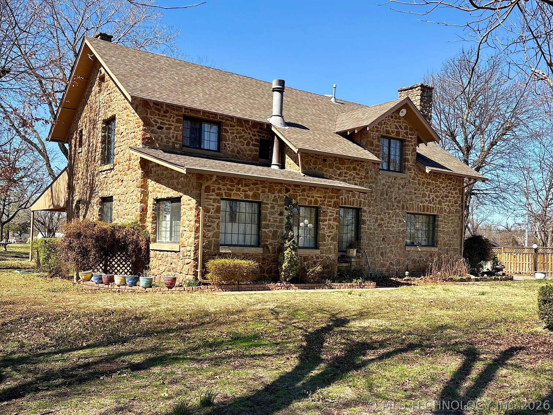 1007 S Wilson Avenue Cushing OK 74023