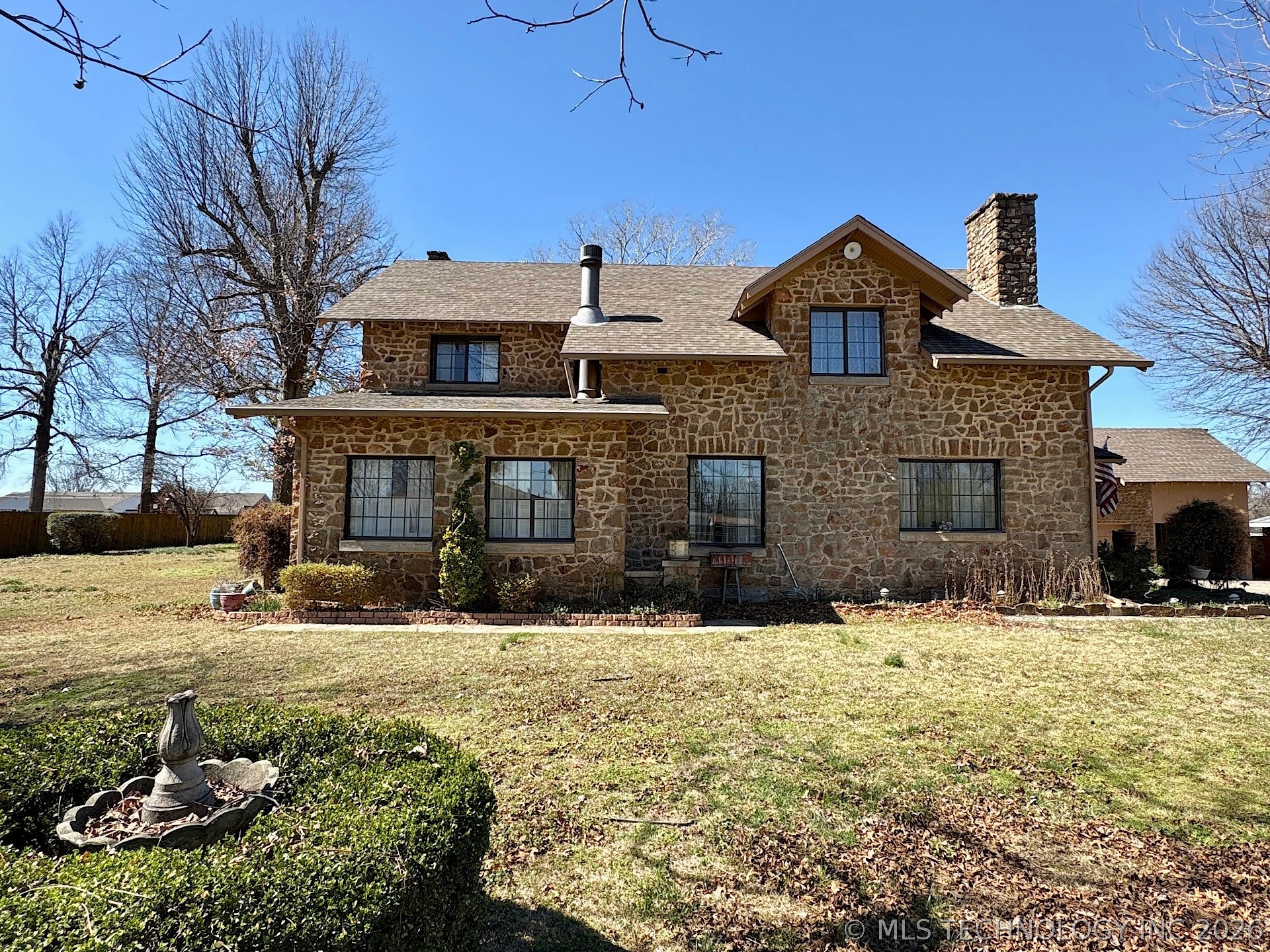 1007 S Wilson Avenue Cushing OK 74023