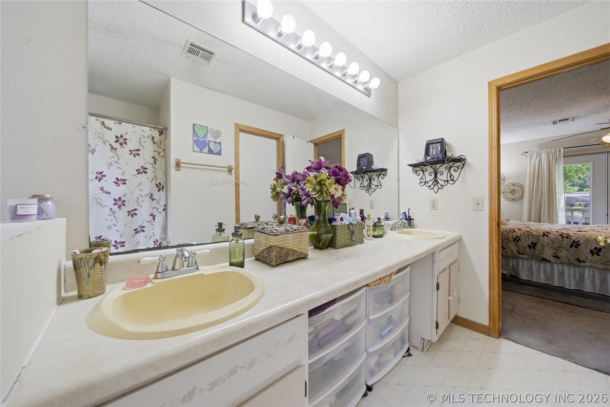 53 S Perry Street Prue OK 74060