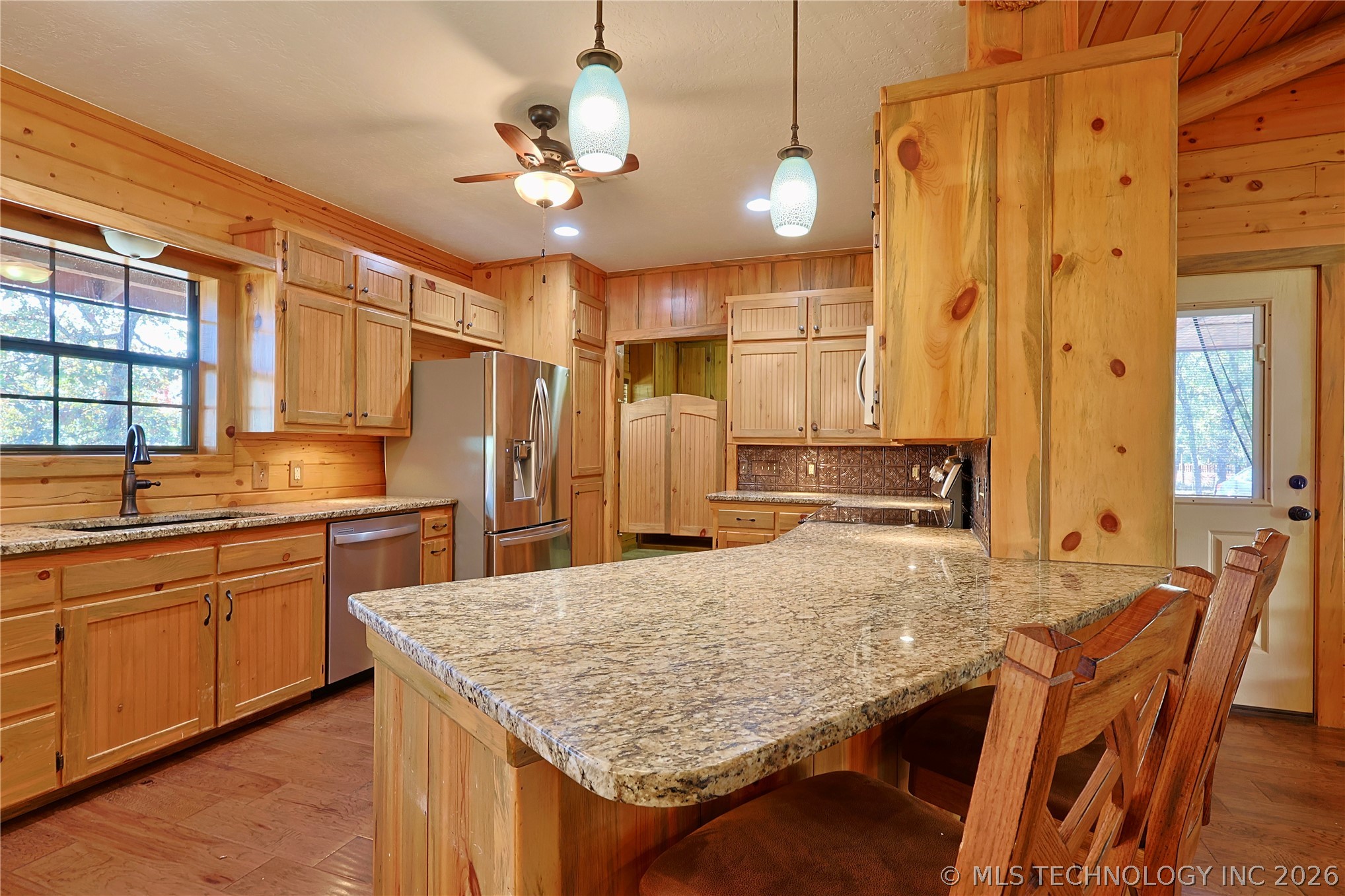 124 London Dock Lane Canadian OK 74425