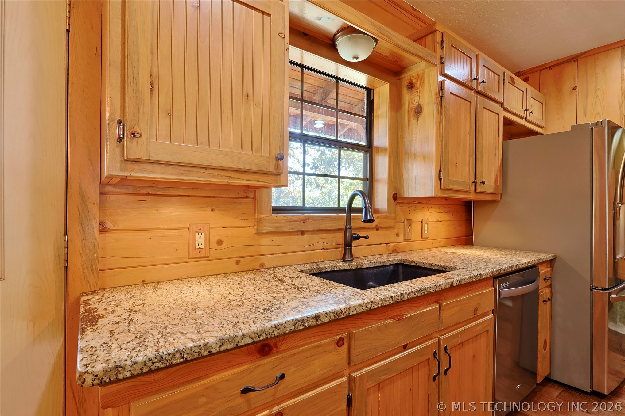 124 London Dock Lane Canadian OK 74425