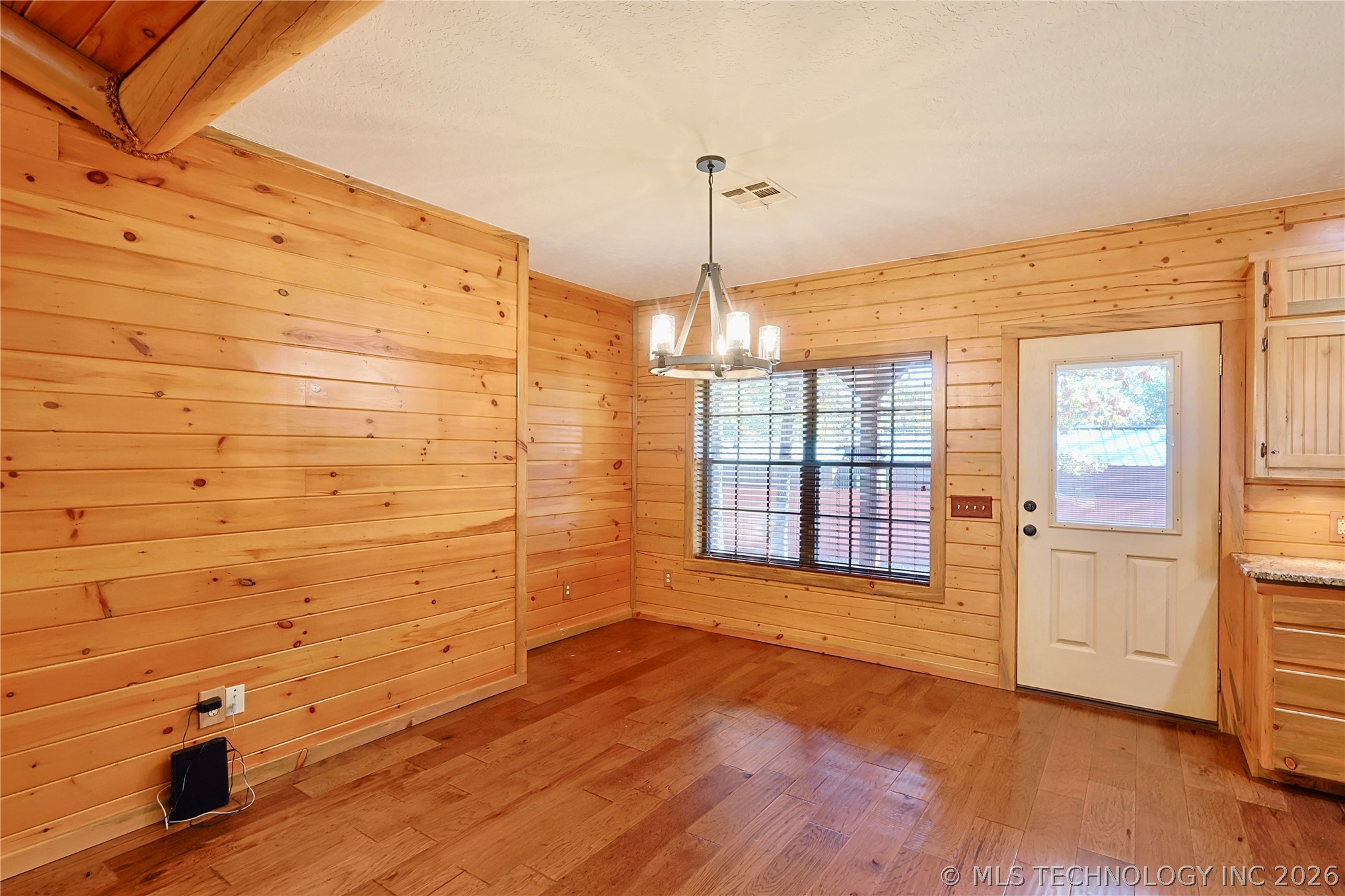 124 London Dock Lane Canadian OK 74425