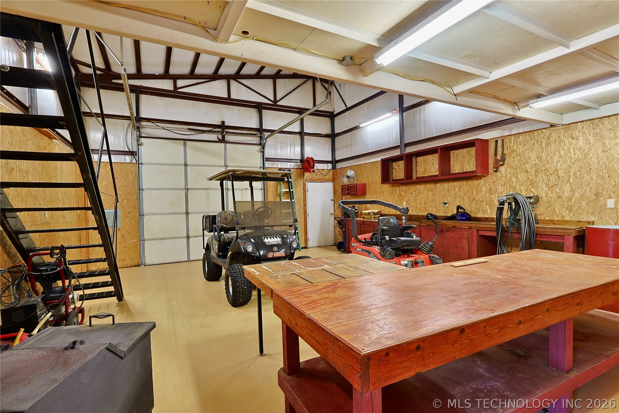 124 London Dock Lane Canadian OK 74425