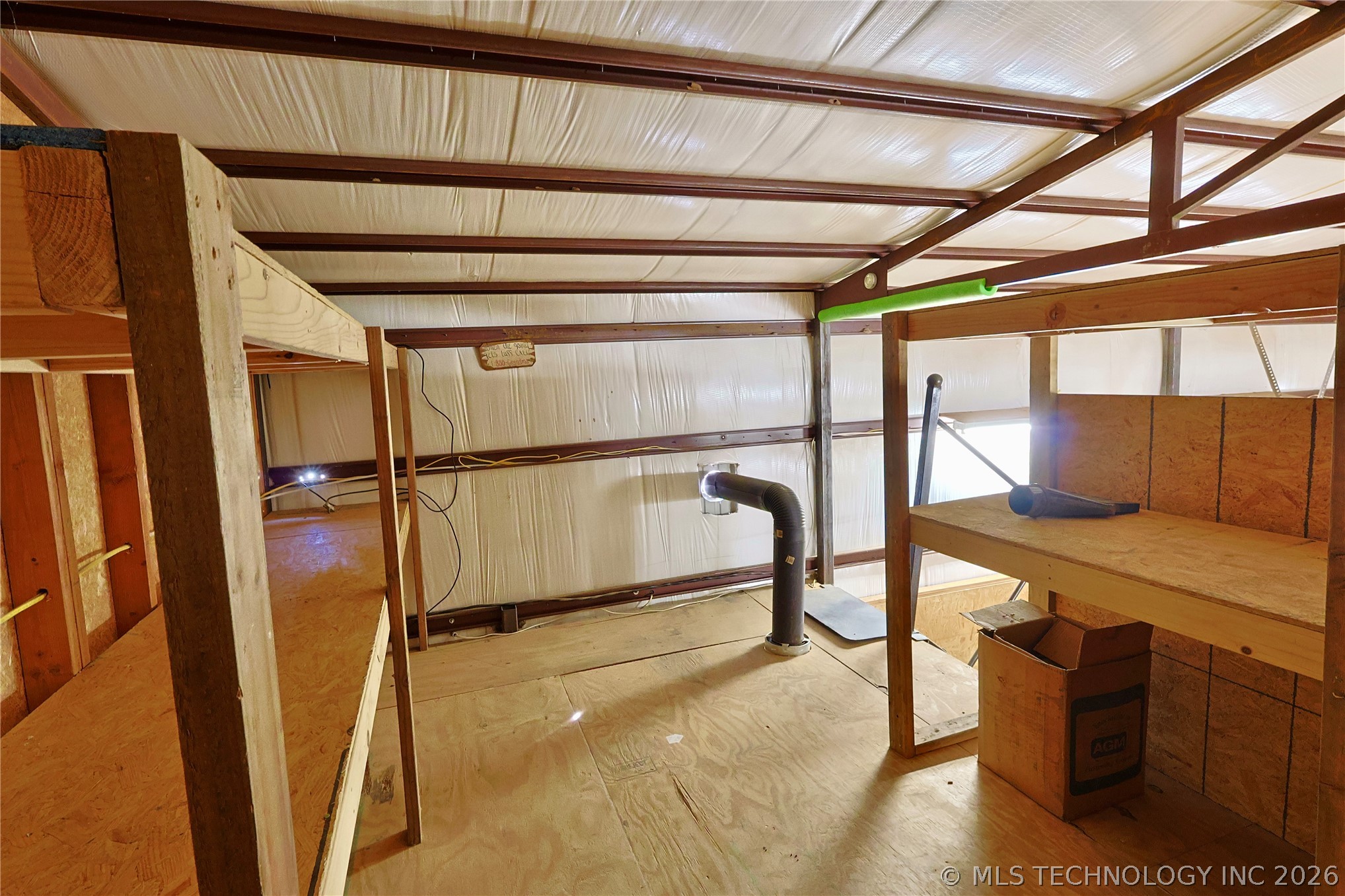 124 London Dock Lane Canadian OK 74425