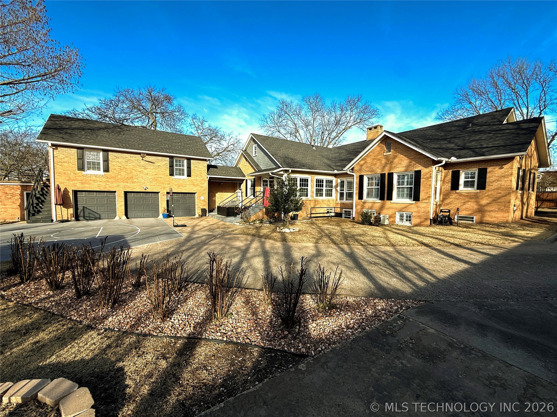 515 W Kings Road Ada OK 74820