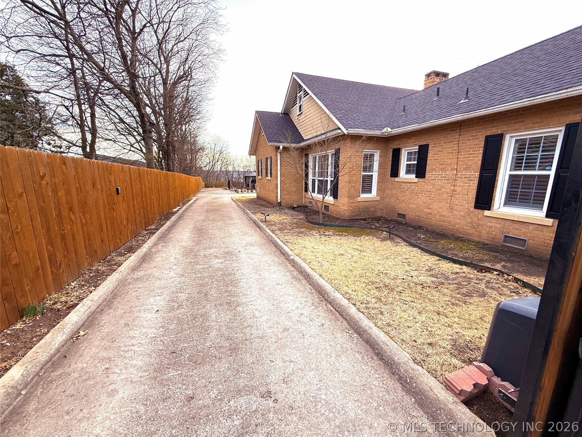 515 W Kings Road Ada OK 74820