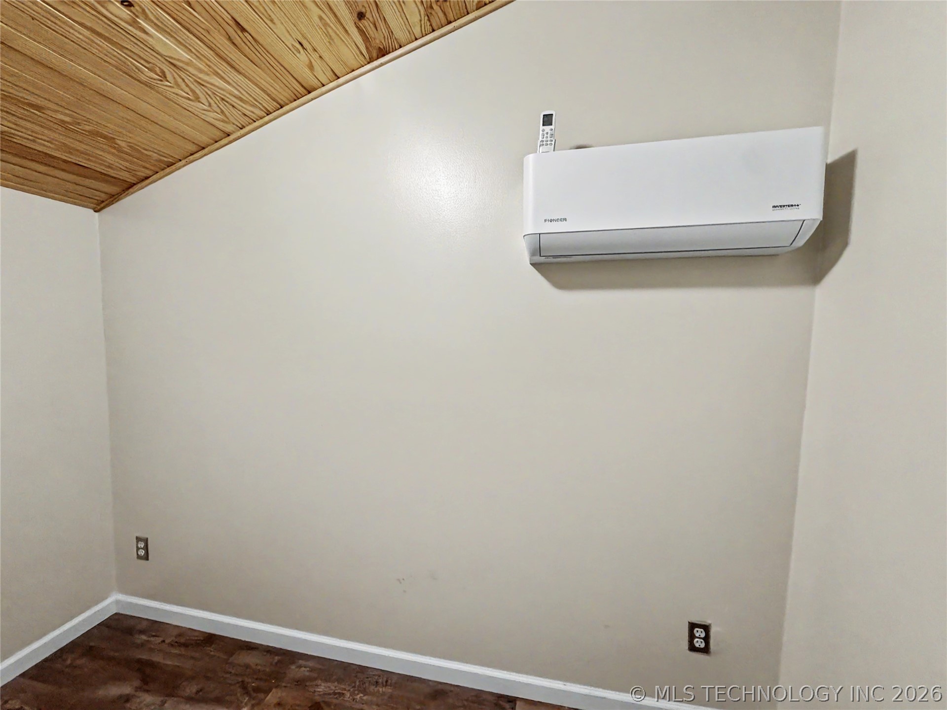 32424 S Pigeon Road Park Hill OK 74451