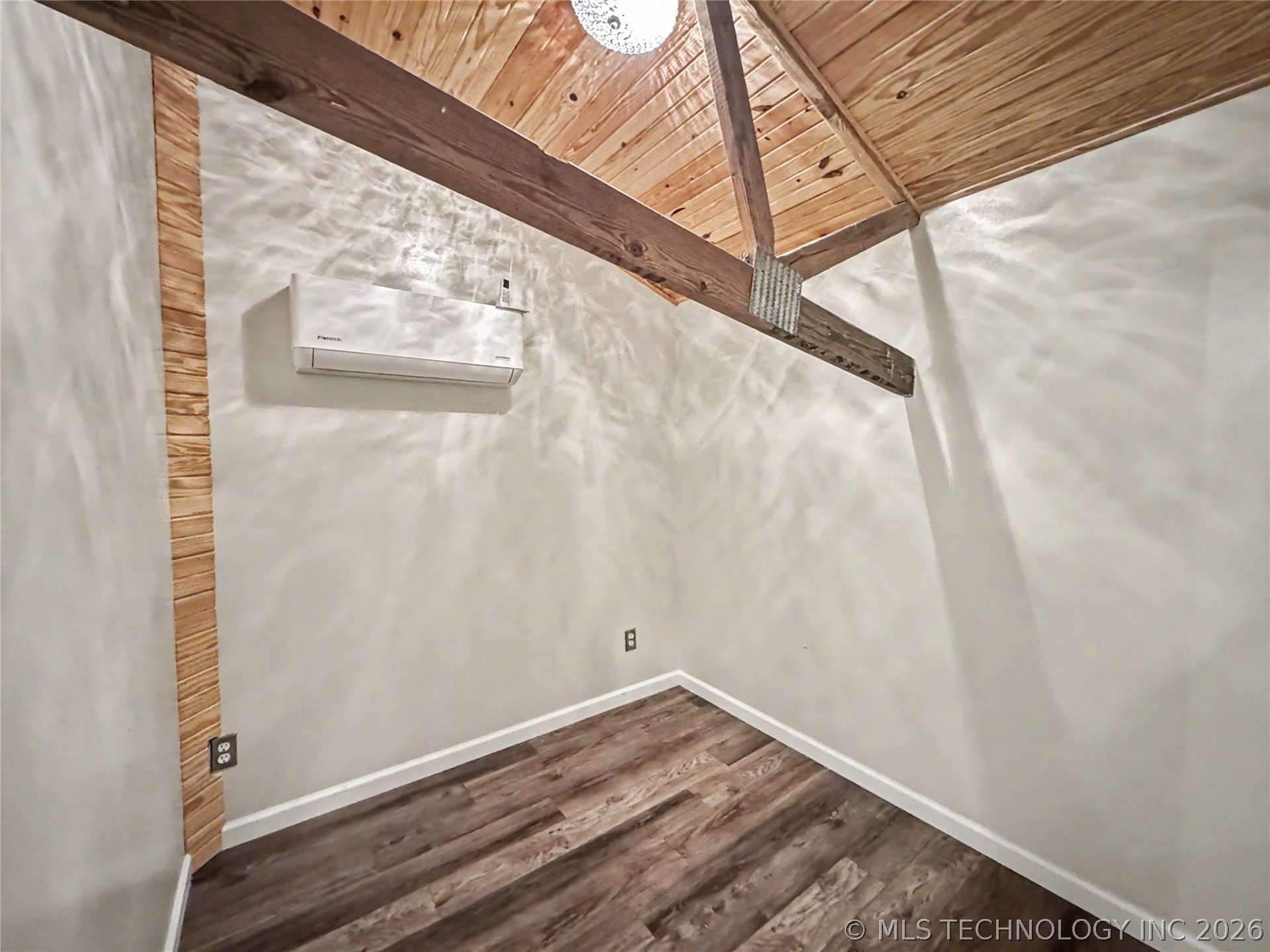 32424 S Pigeon Road Park Hill OK 74451