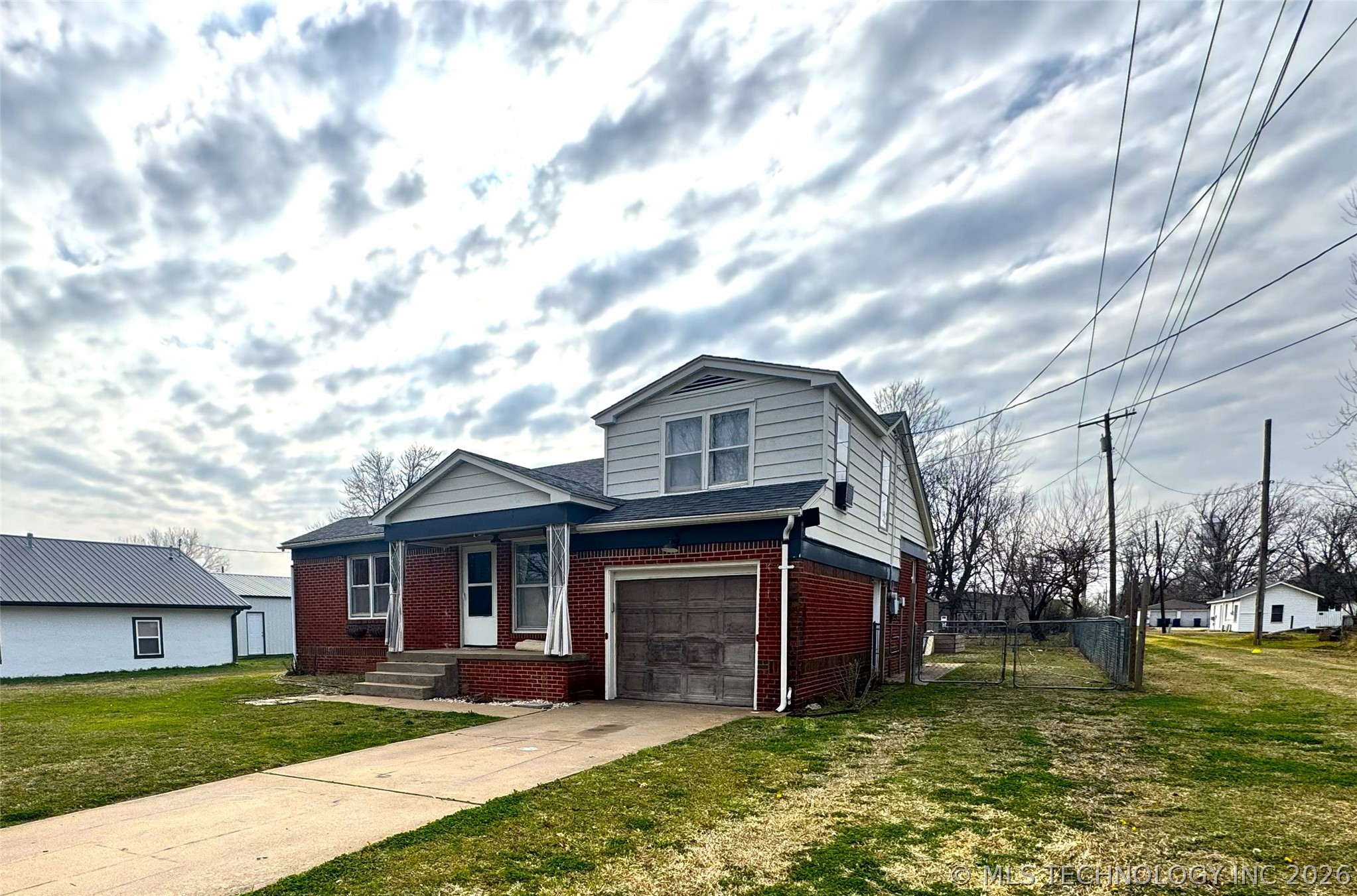 110 N Cedar Avenue Stroud OK 74079