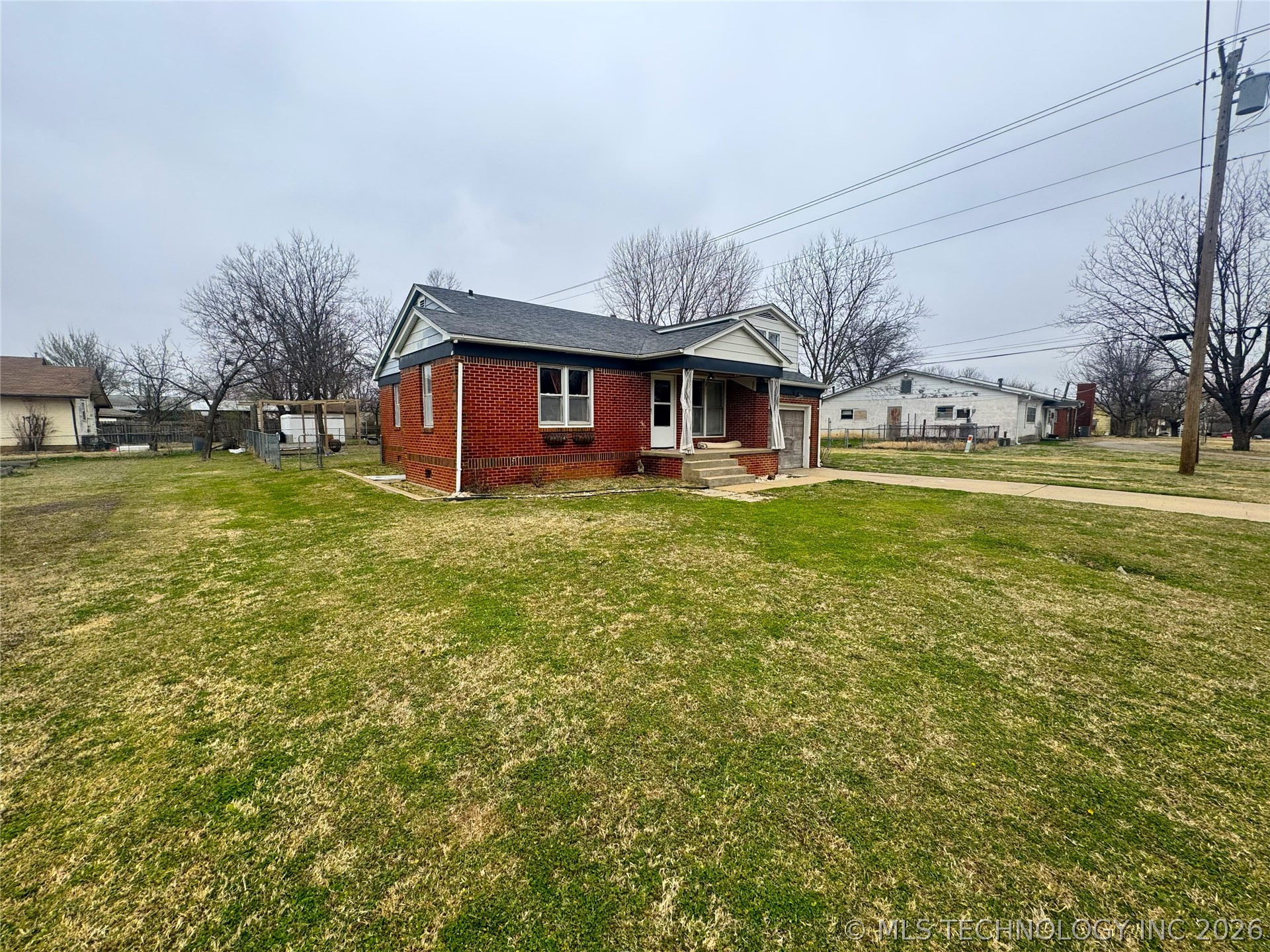 110 N Cedar Avenue Stroud OK 74079