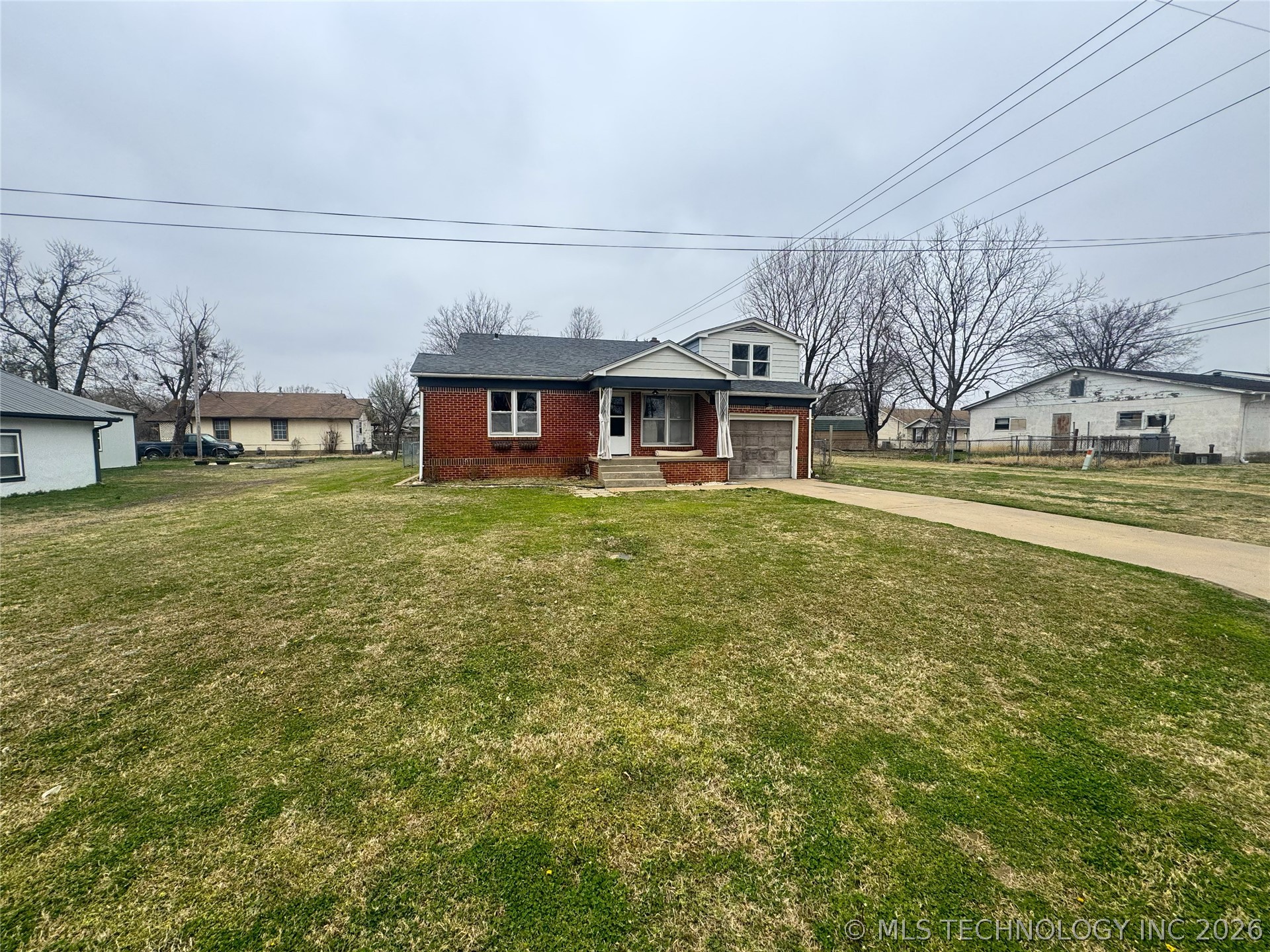 110 N Cedar Avenue Stroud OK 74079