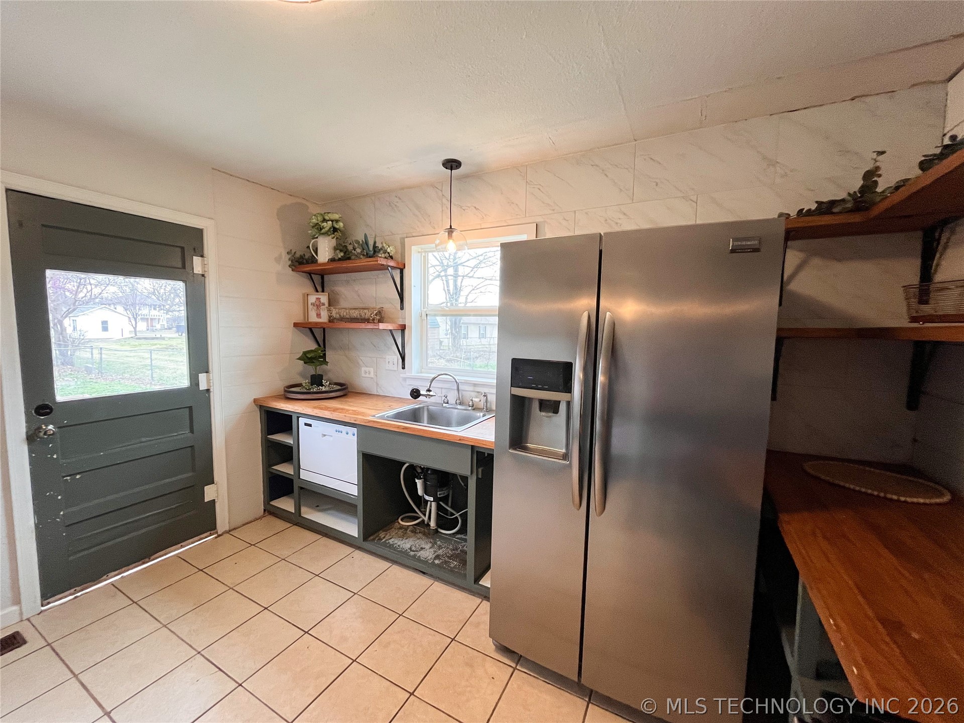 110 N Cedar Avenue Stroud OK 74079