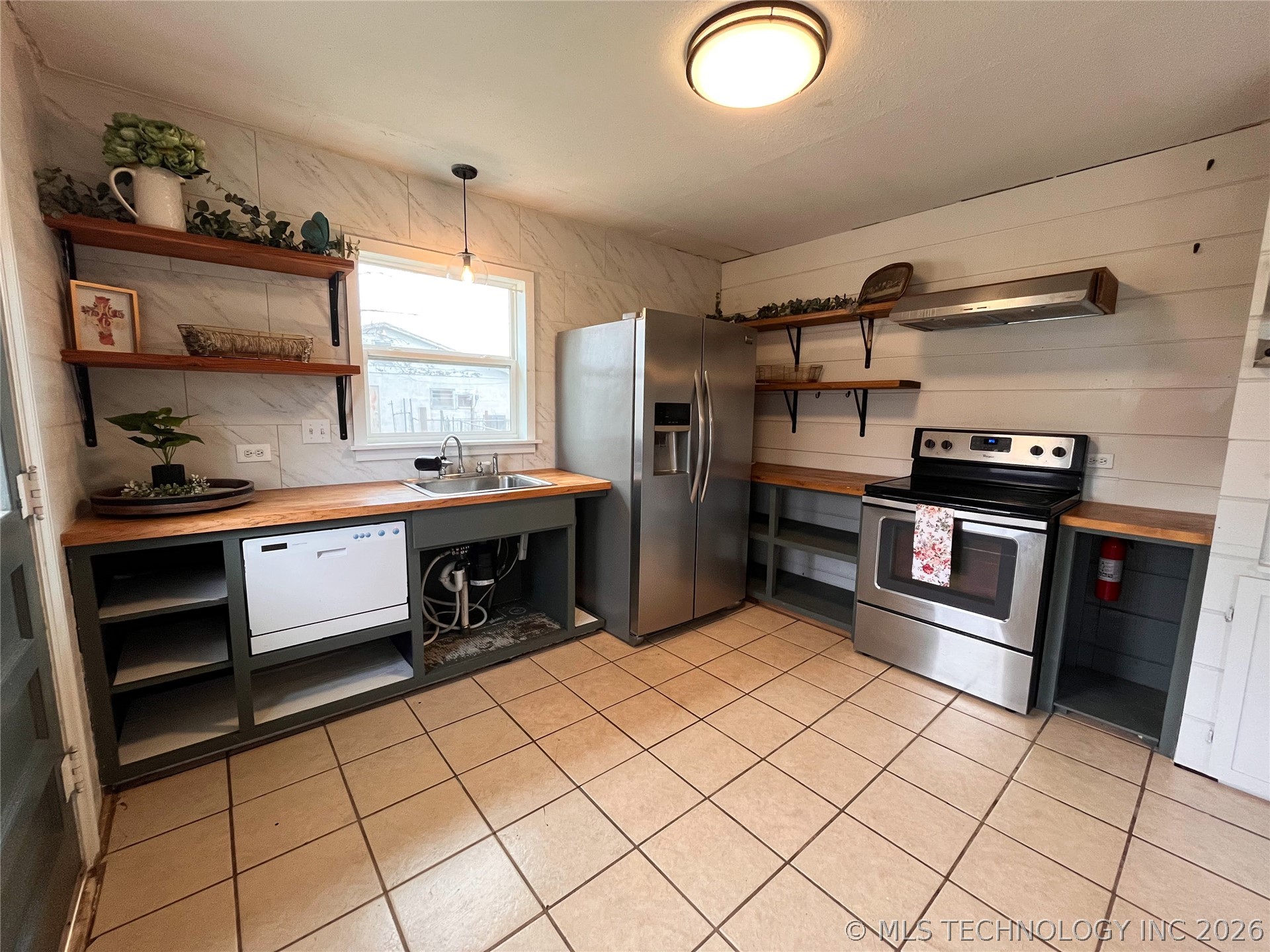 110 N Cedar Avenue Stroud OK 74079