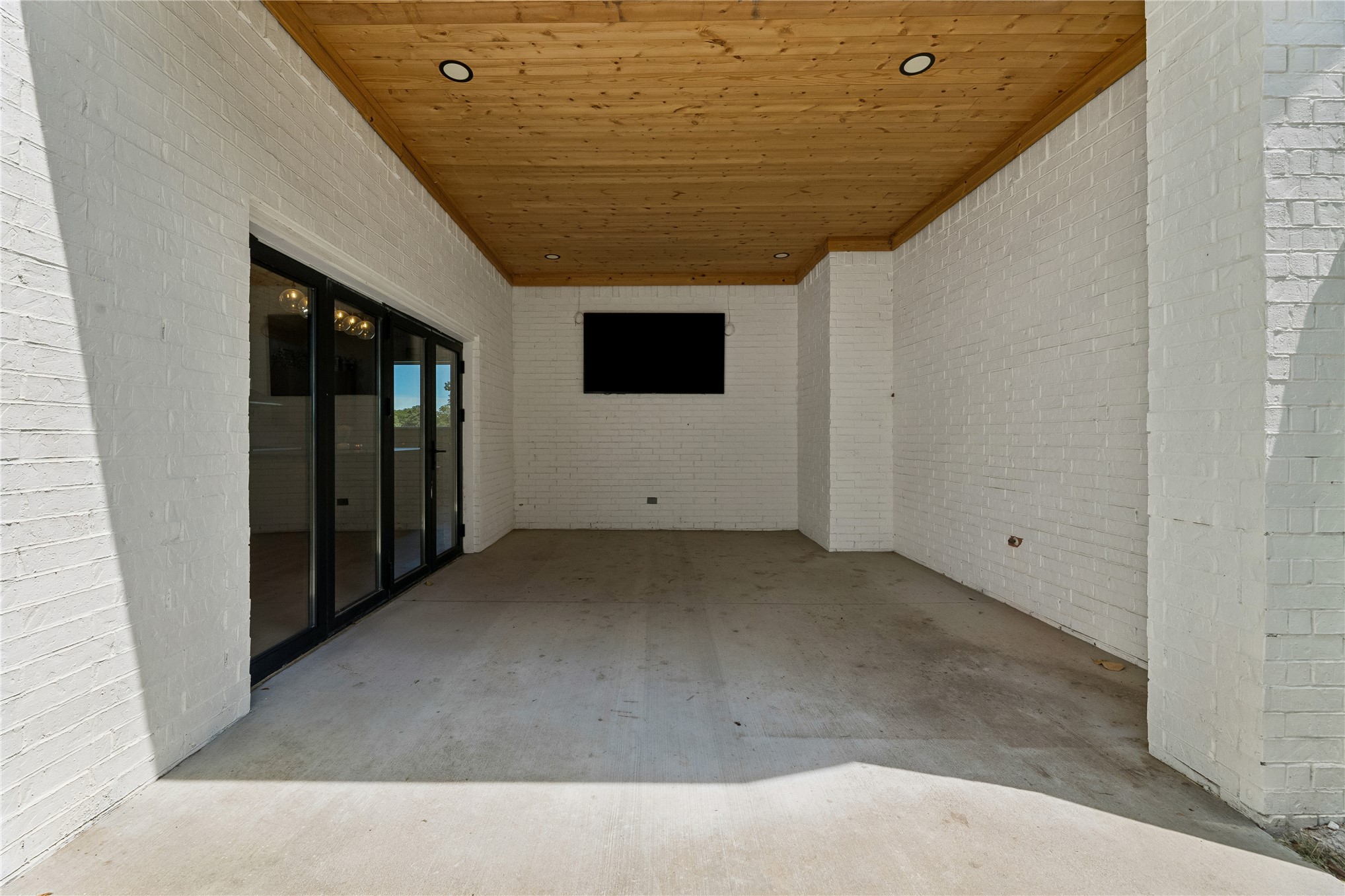 831 N 4389 Lane Pryor OK 74361
