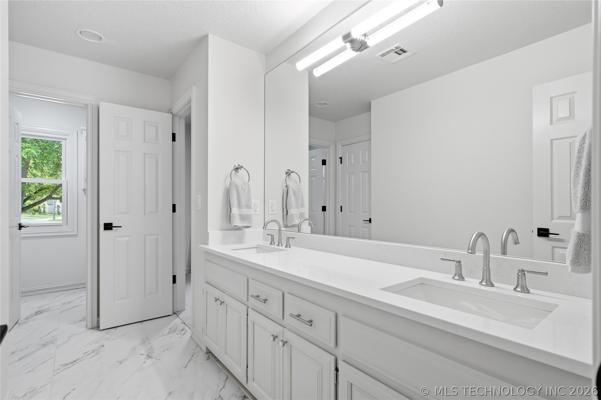 3110 E 44th Place Tulsa OK 74105