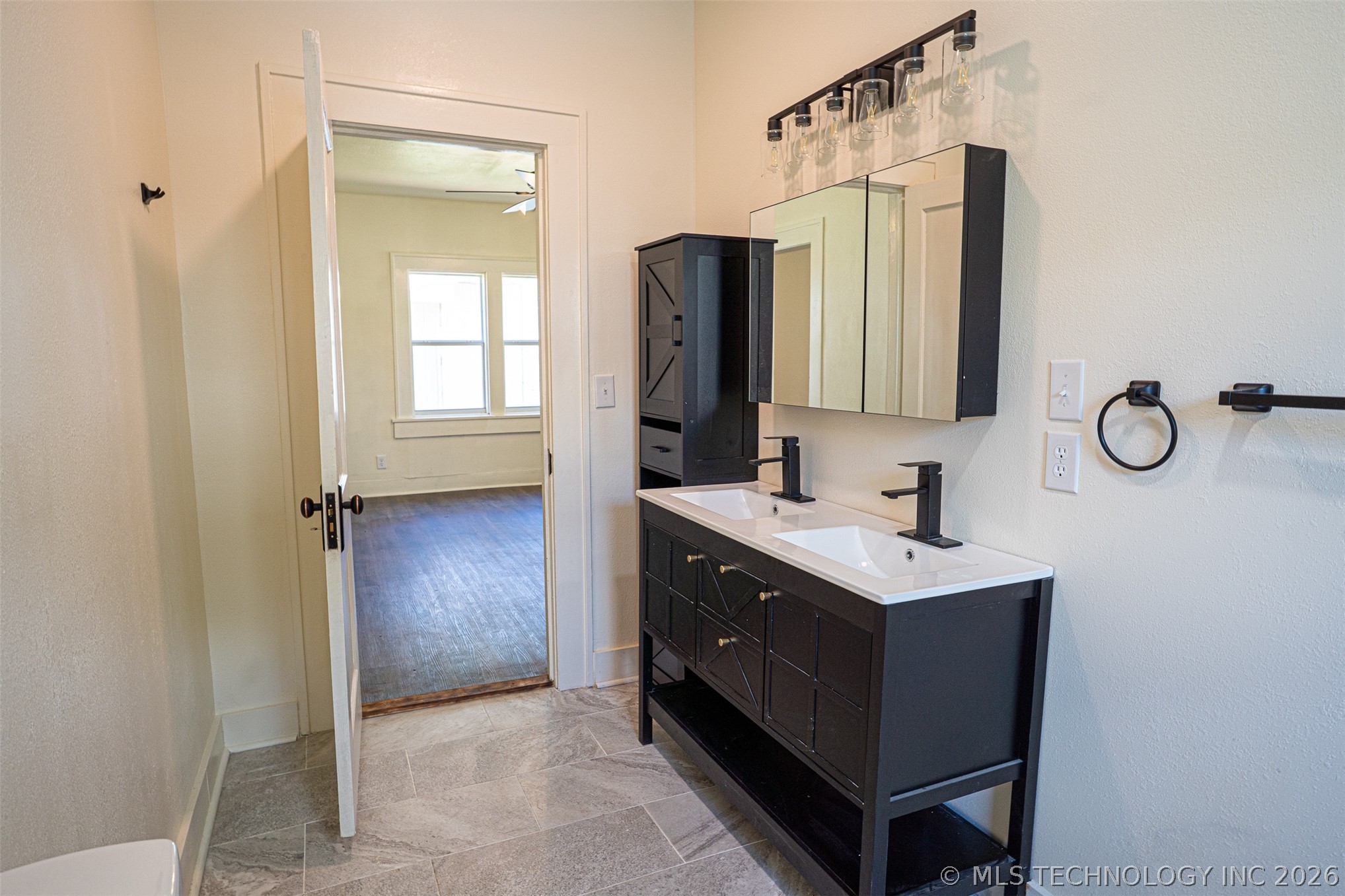 407 S 8th Okemah OK 74859