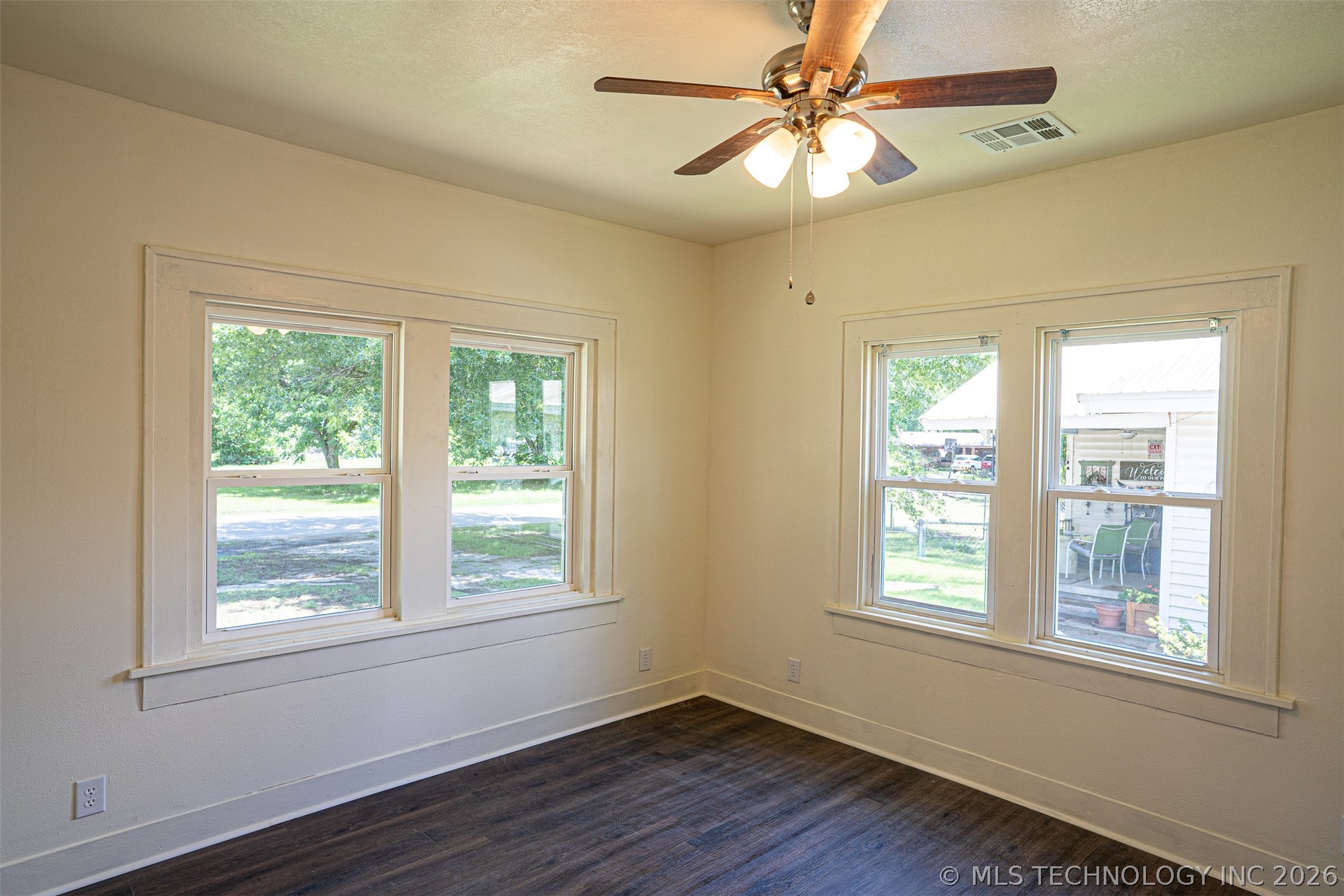 407 S 8th Okemah OK 74859