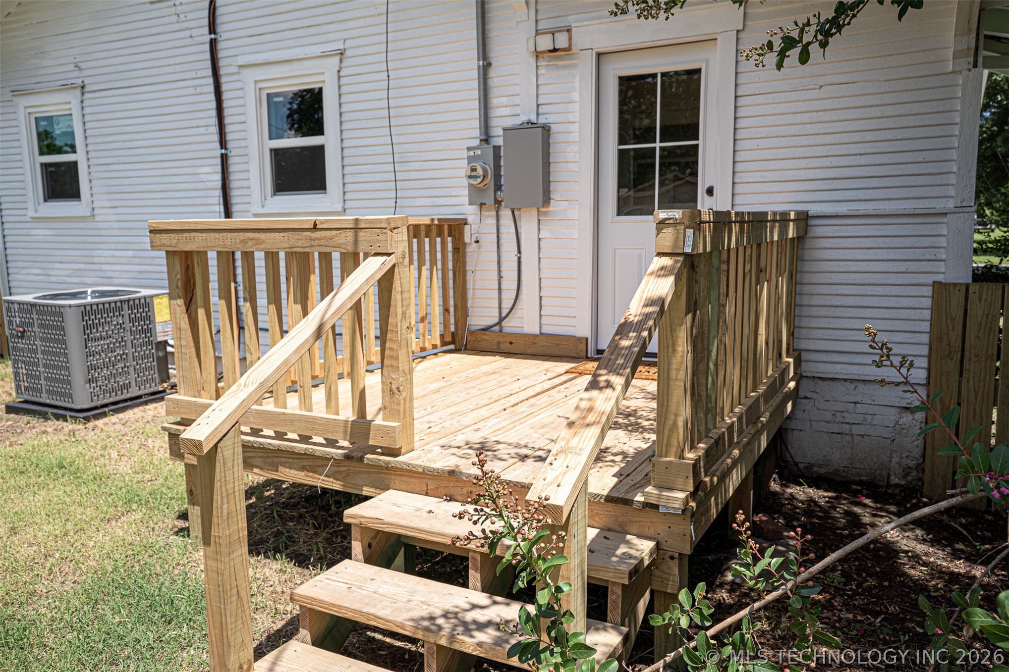 407 S 8th Okemah OK 74859