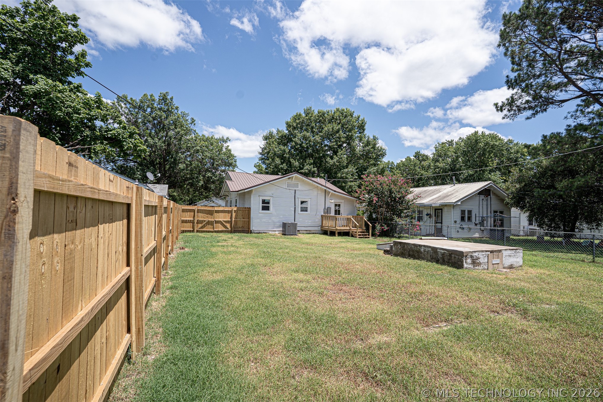 407 S 8th Okemah OK 74859