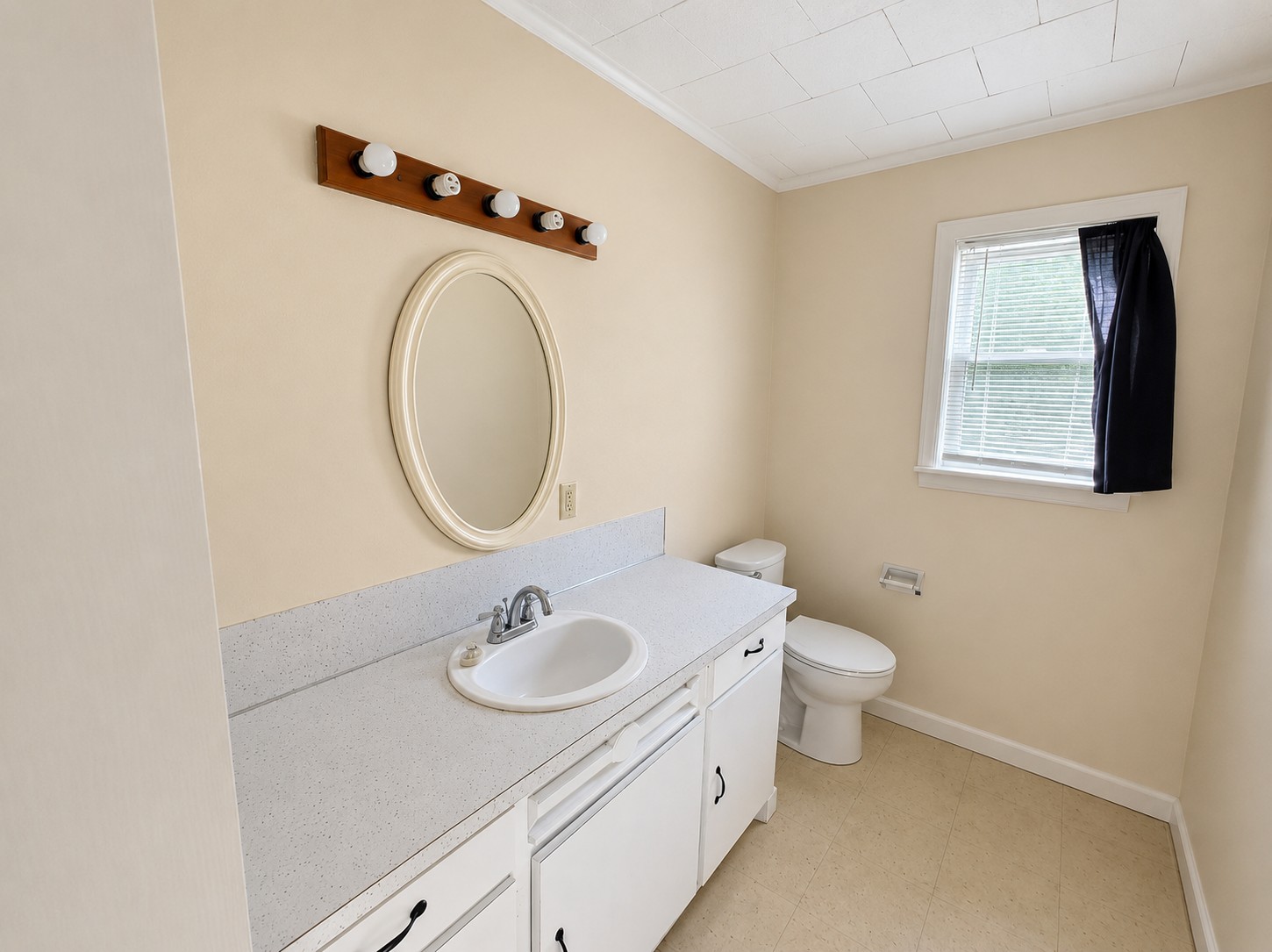 217 N Garrison Avenue N Sperry OK 74073