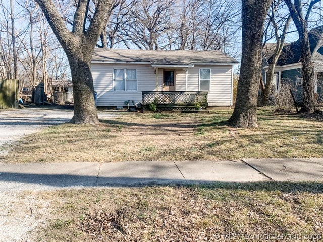 136 S 4th Street Vinita OK 74301