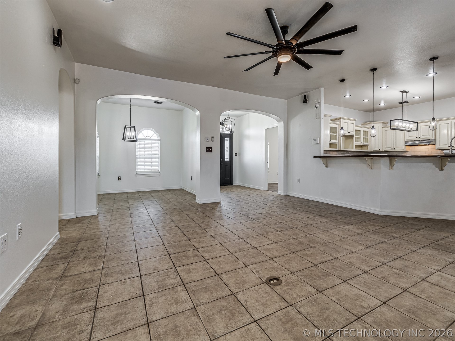 420 NW 5th Pryor OK 74361