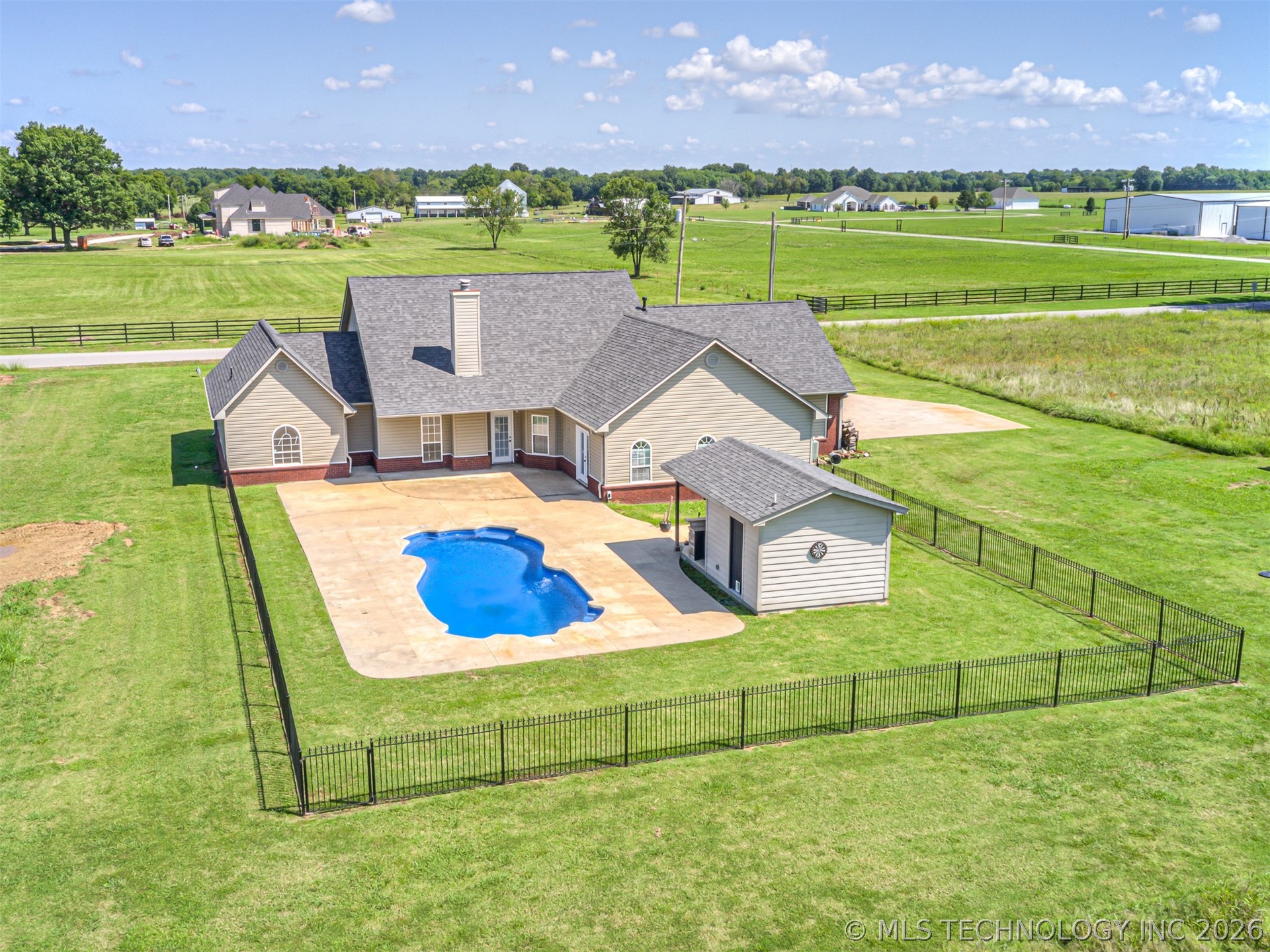 420 NW 5th Pryor OK 74361