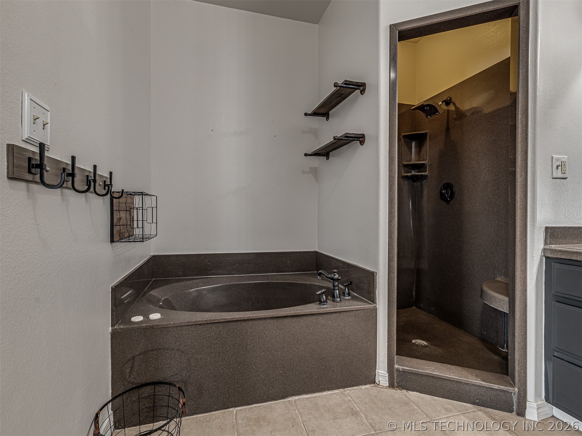 420 NW 5th Pryor OK 74361