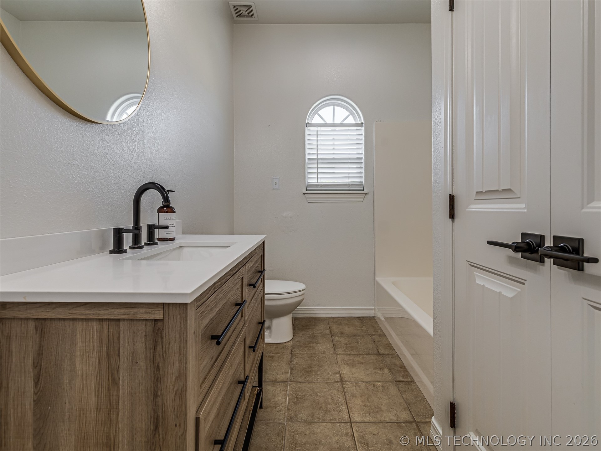 420 NW 5th Pryor OK 74361