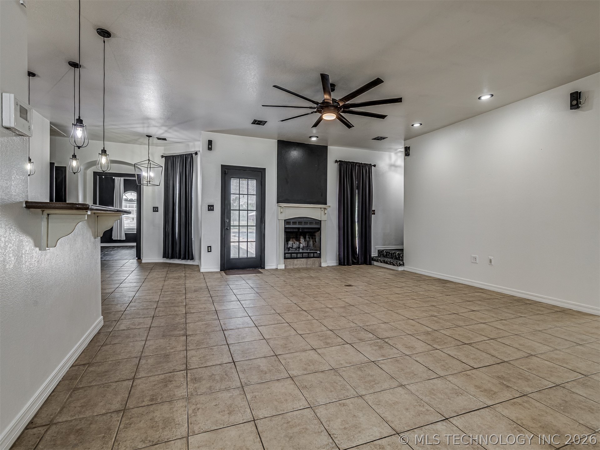 420 NW 5th Pryor OK 74361