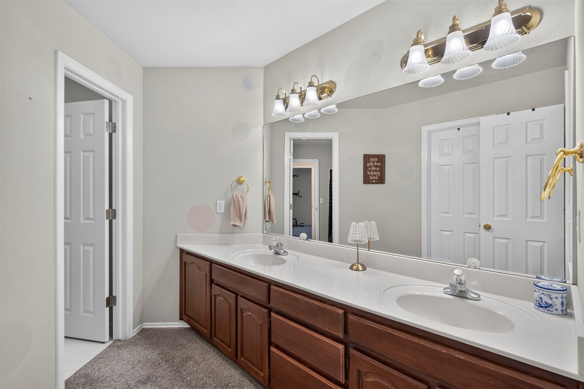 2400 S Willow Avenue Broken Arrow OK 74012