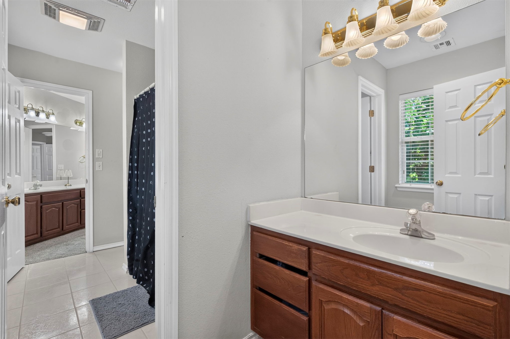 2400 S Willow Avenue Broken Arrow OK 74012