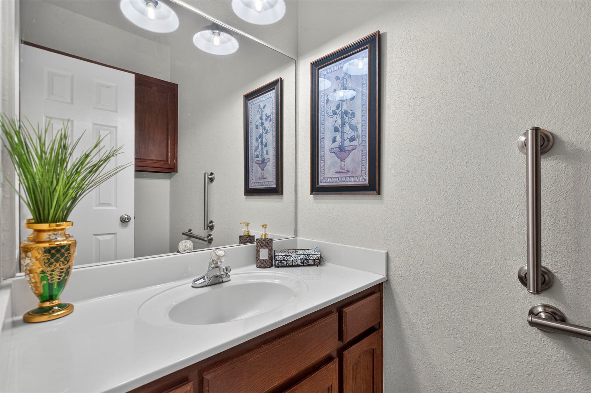 2400 S Willow Avenue Broken Arrow OK 74012