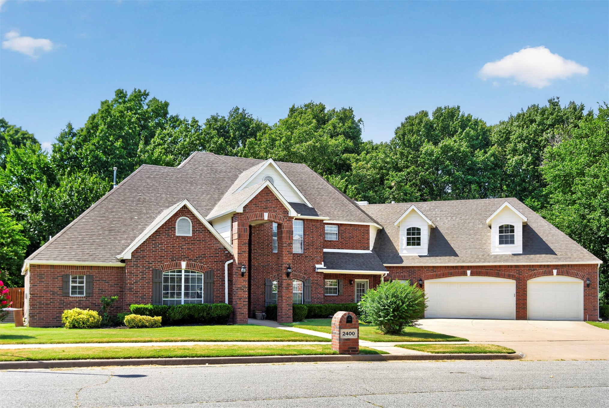 2400 S Willow Avenue Broken Arrow OK 74012