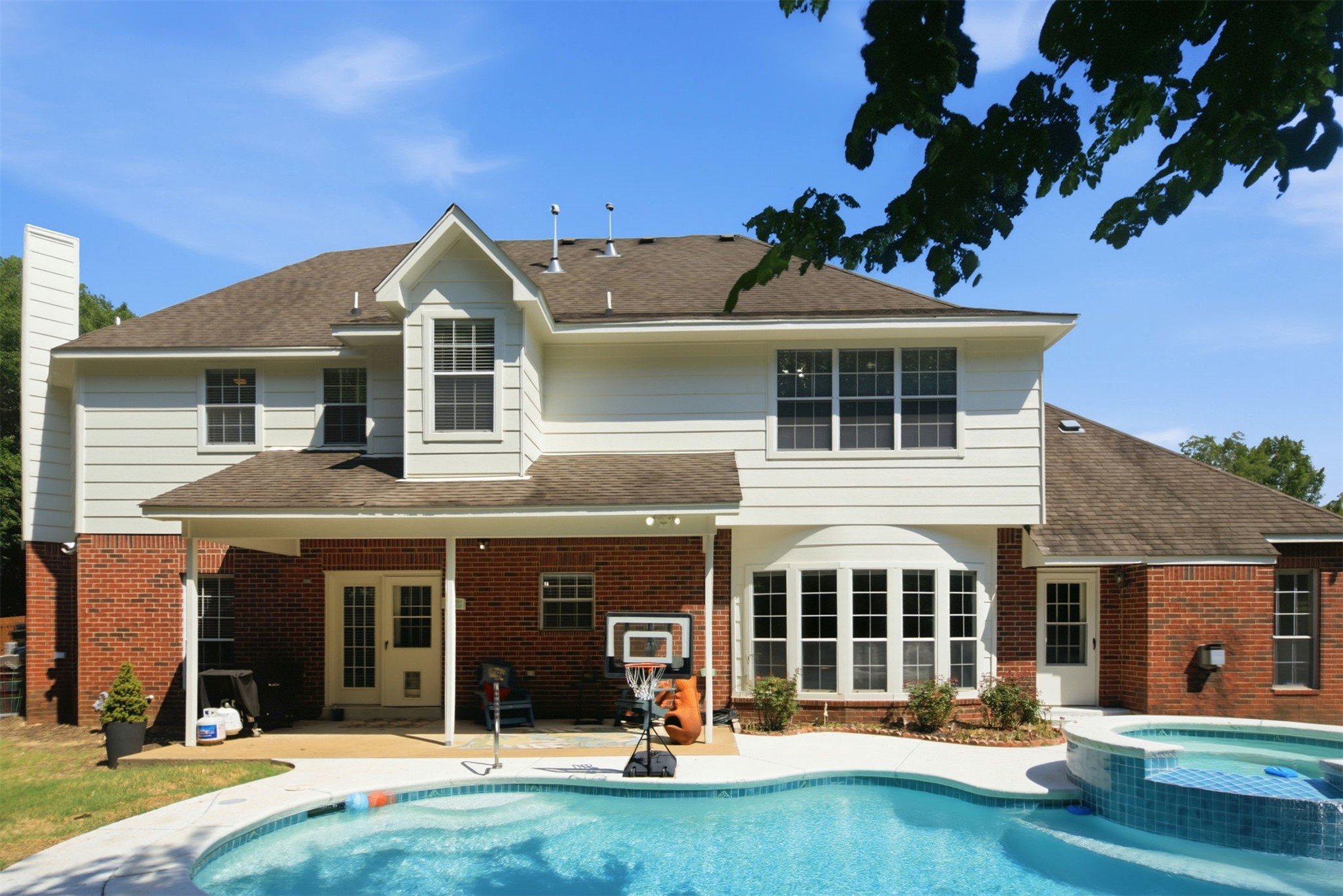 2400 S Willow Avenue Broken Arrow OK 74012