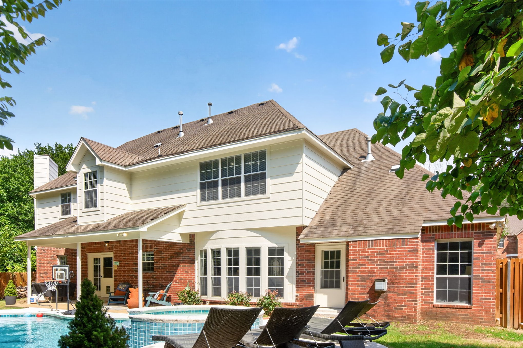2400 S Willow Avenue Broken Arrow OK 74012
