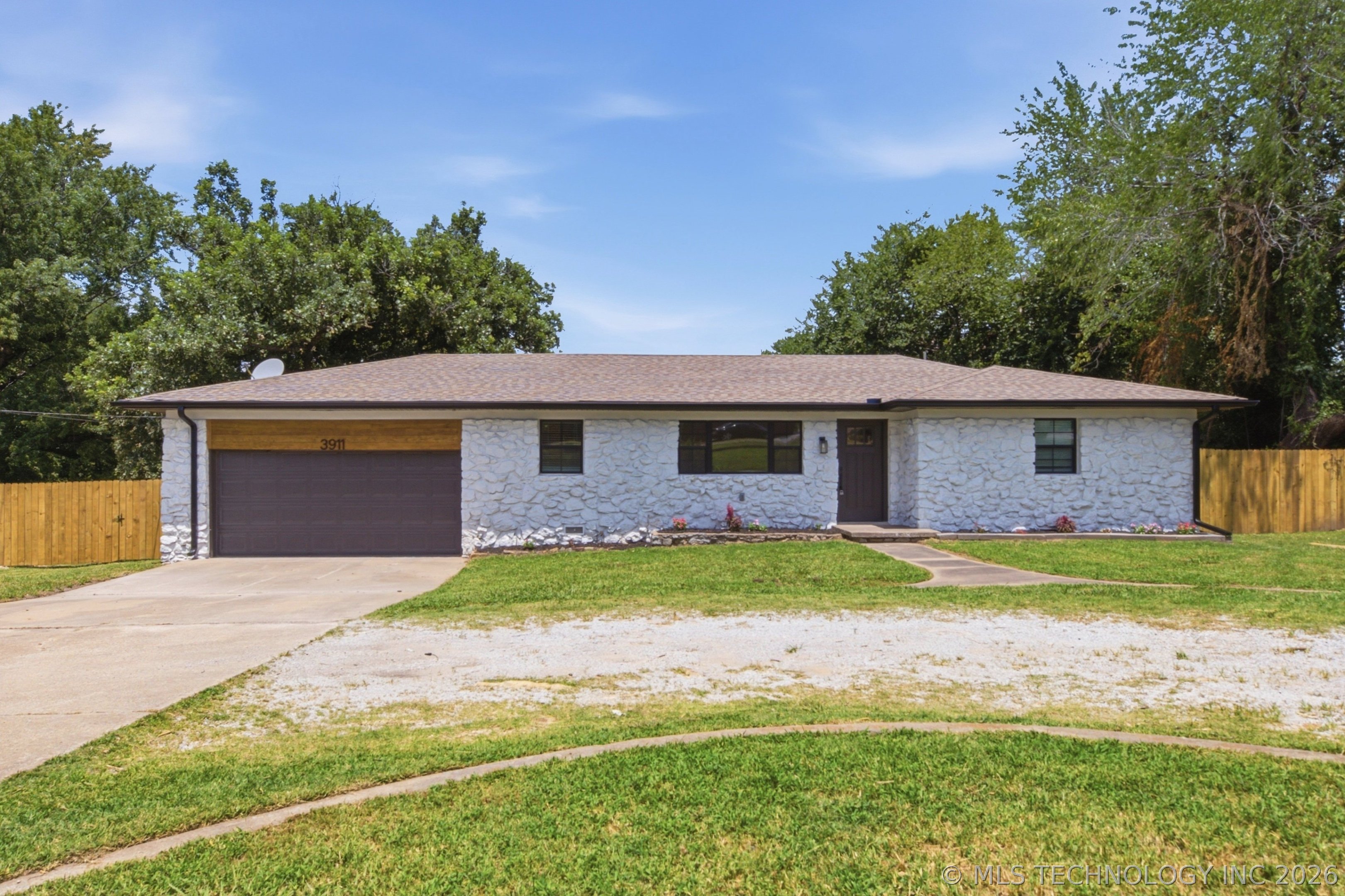 3911 W 61st Street S Tulsa OK 74132