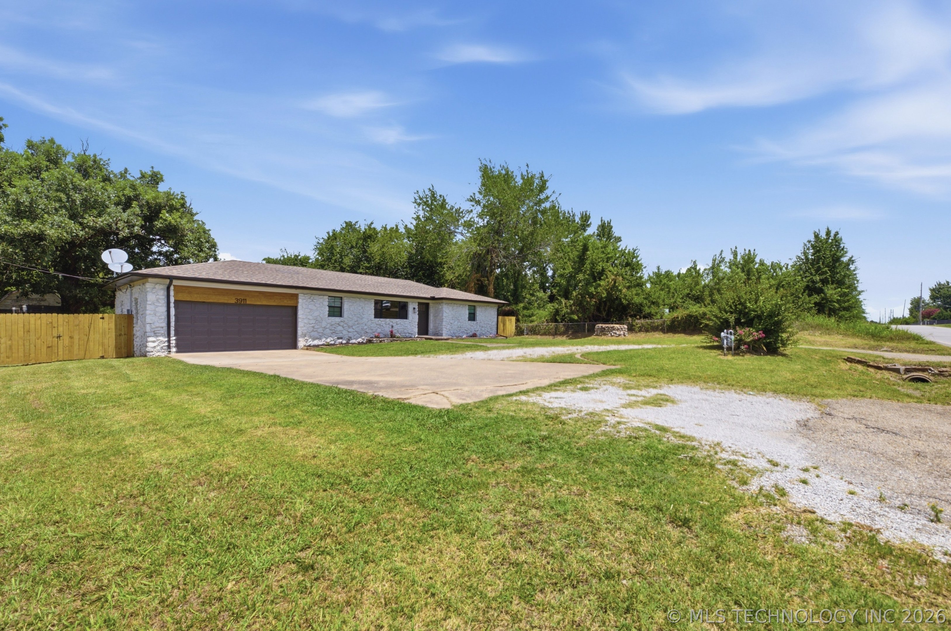 3911 W 61st Street S Tulsa OK 74132