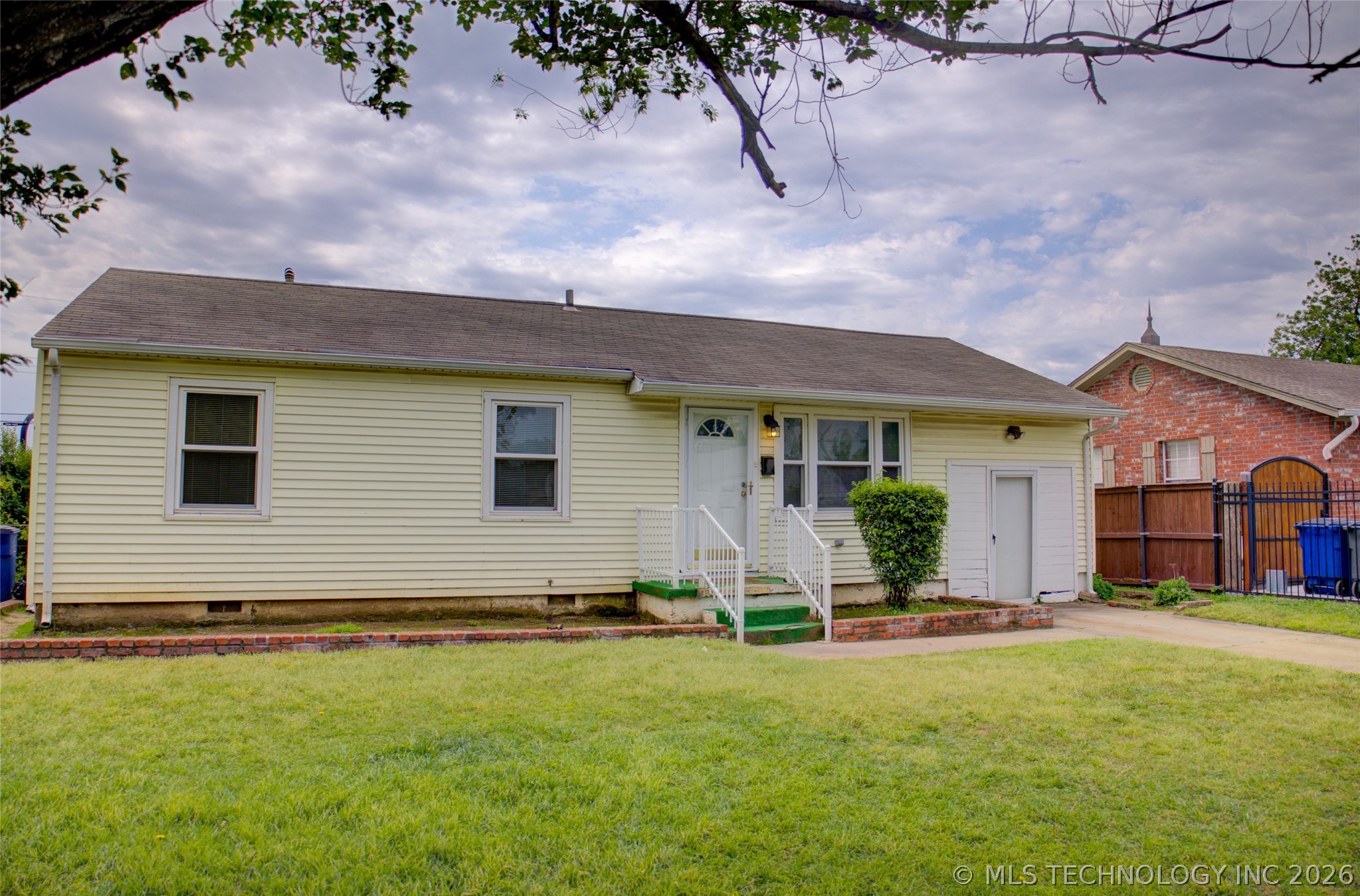 7122 E Easton Place Tulsa OK 74115