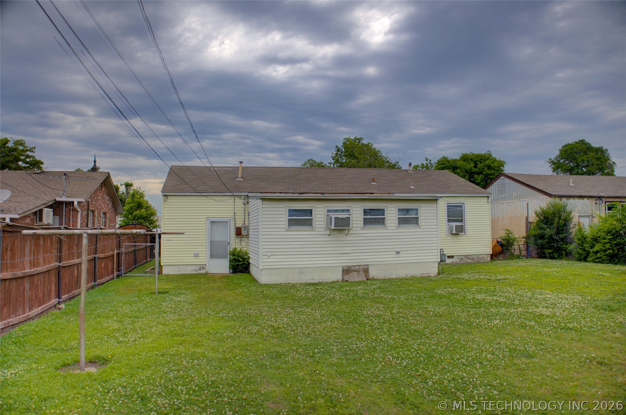 7122 E Easton Place Tulsa OK 74115