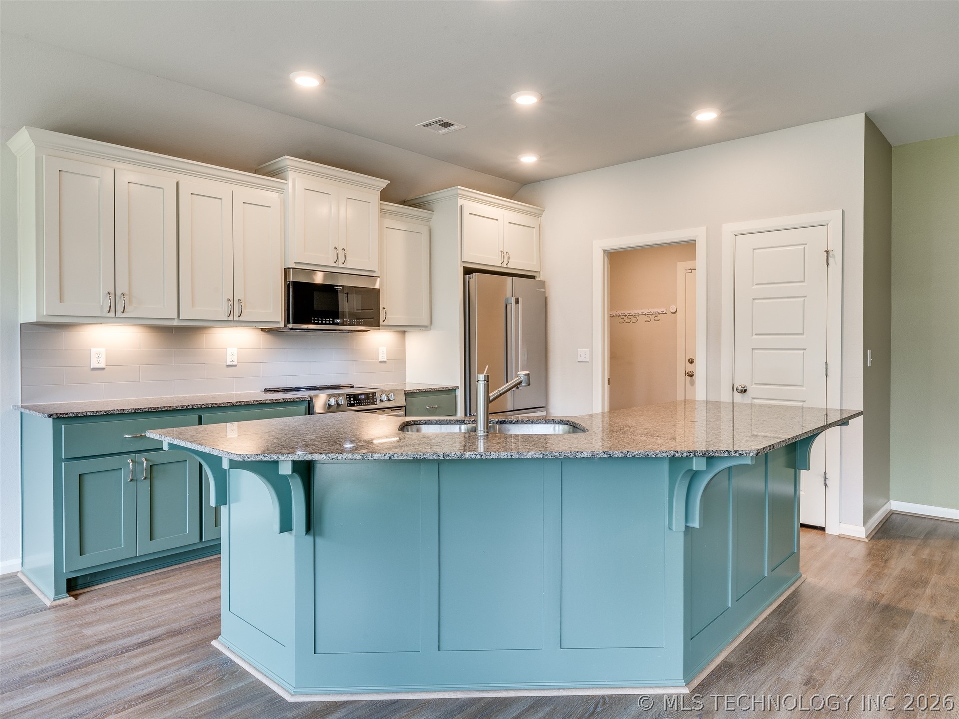 2126 E 140th Street S Bixby OK 74008