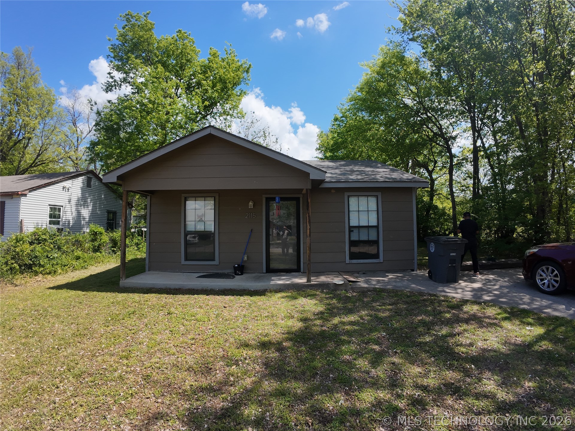 2115 N Rockford Avenue Tulsa OK 74106