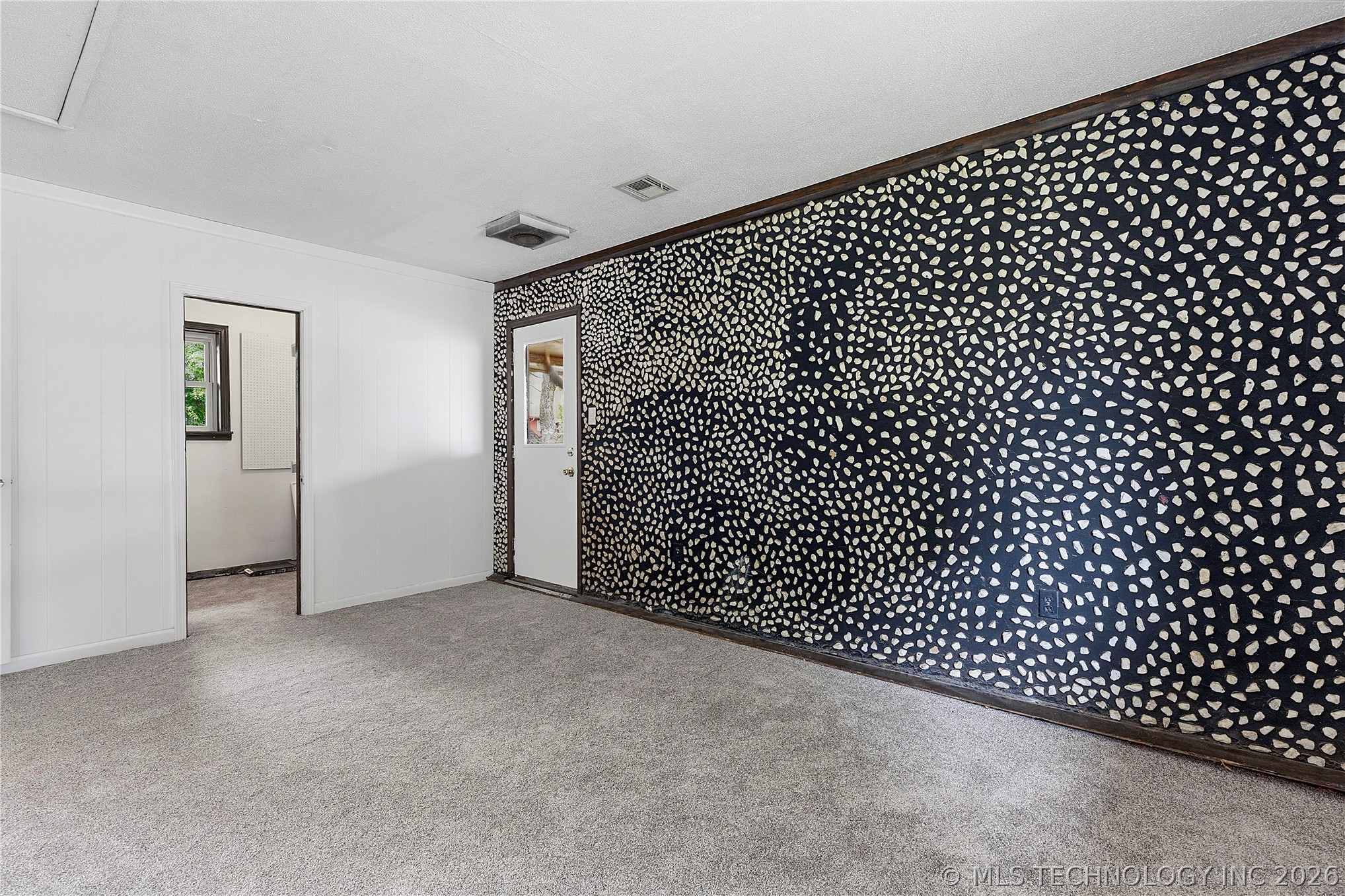 551 Delaware Avenue Ramona OK 74061